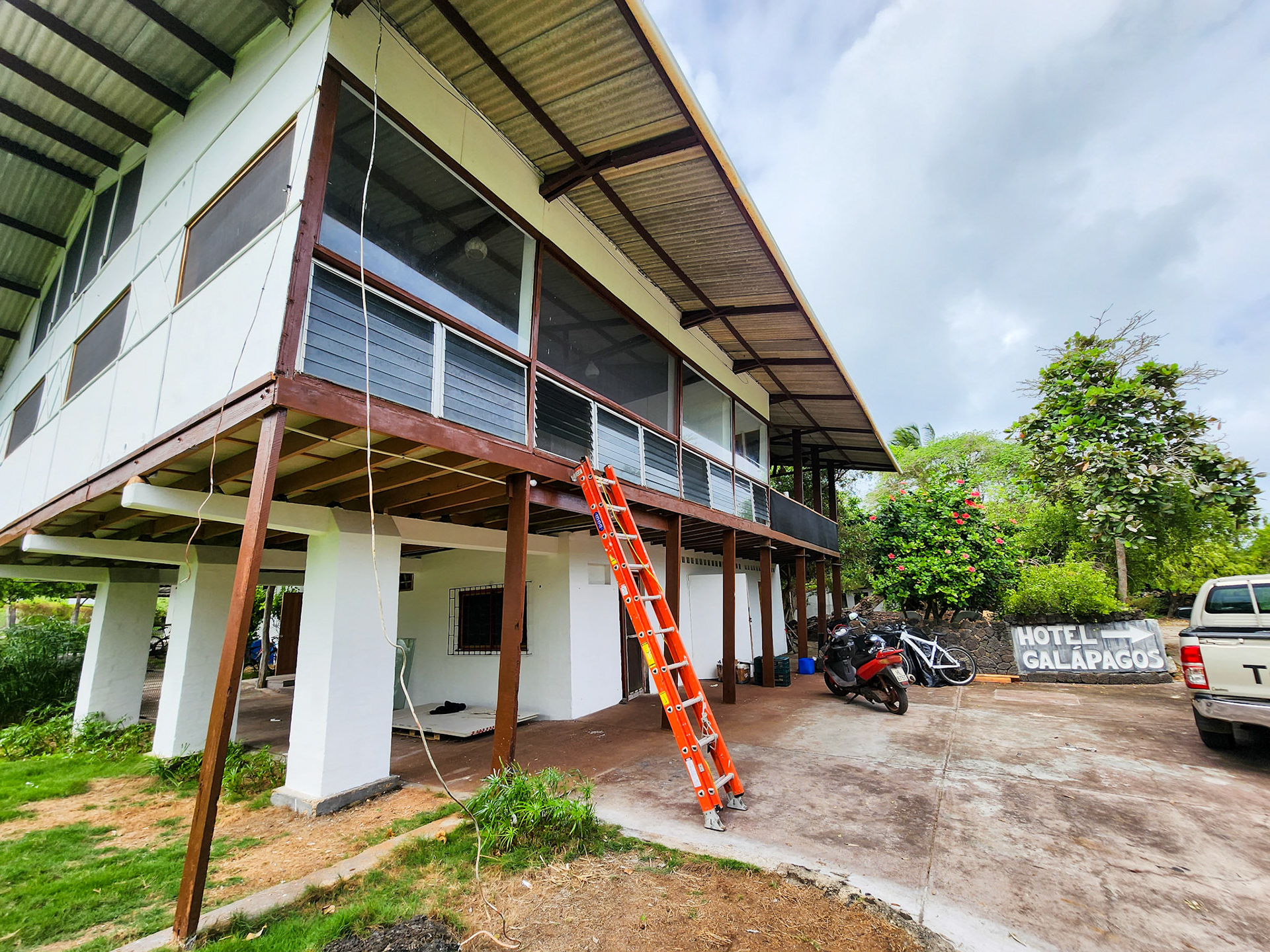 The first tourist hotel in the Galapagos
