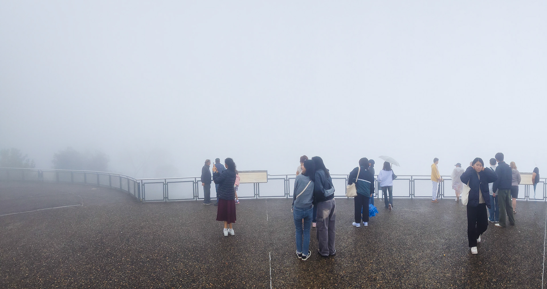 No sight of the Three Sisters on day 1