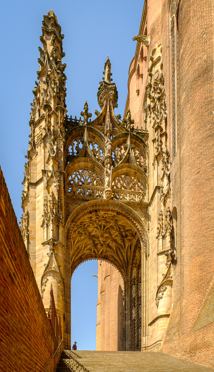 Flamboyant Grand Entrance