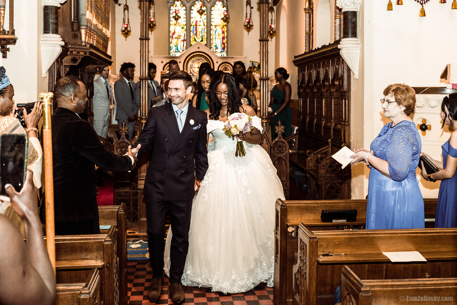in the church - wedding reportage