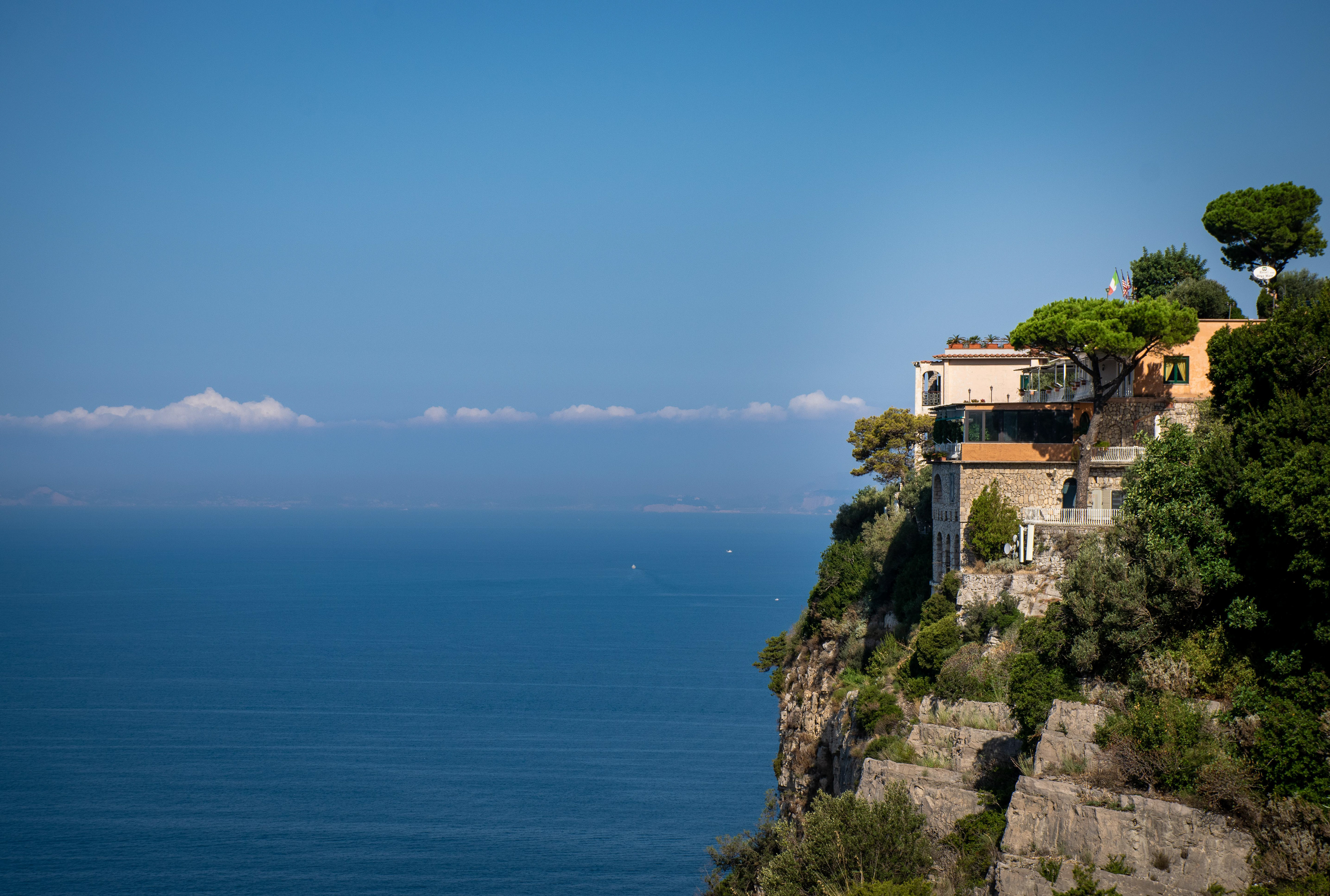 Cliffhouse
