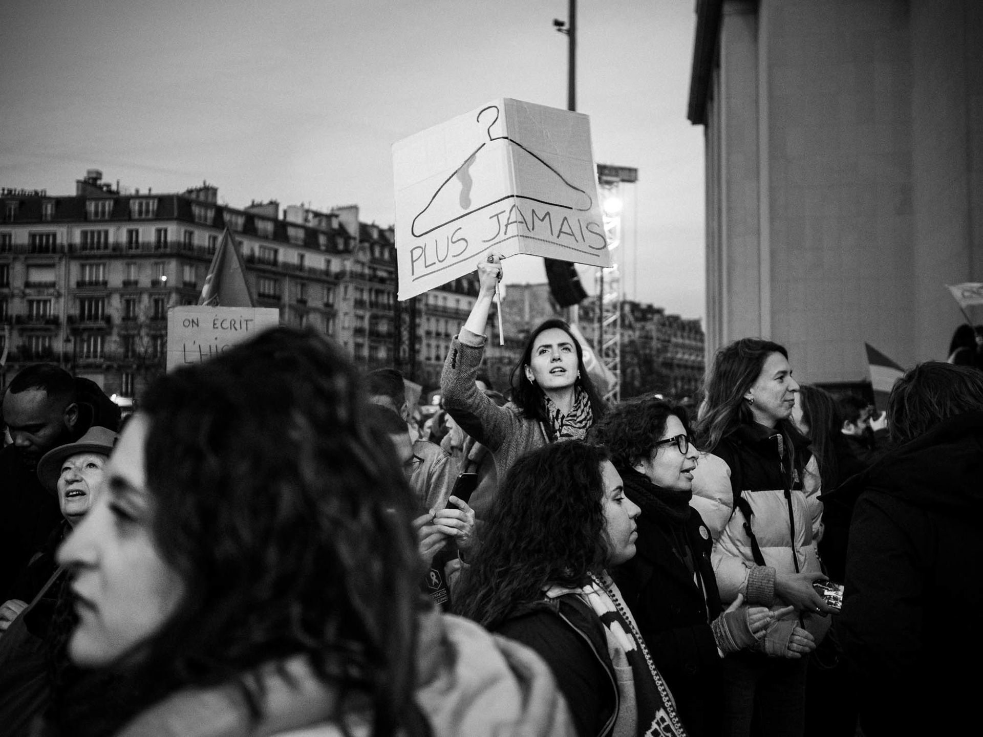 Paris, rassemblement pour l'inscription de l'IVG dans la constitution