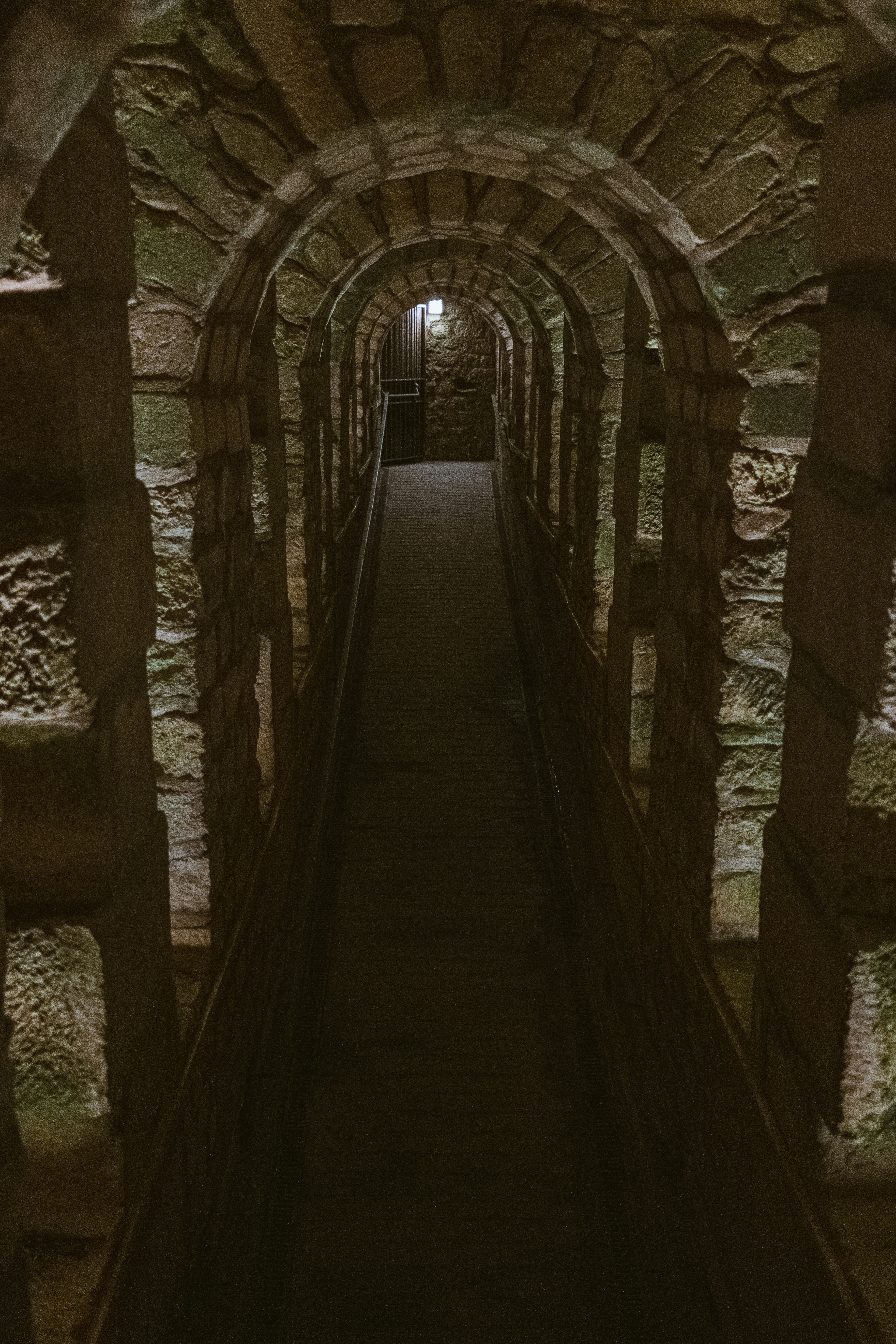 The entrance to the Parisian Underground / The gastro label / www.gastro-label.com