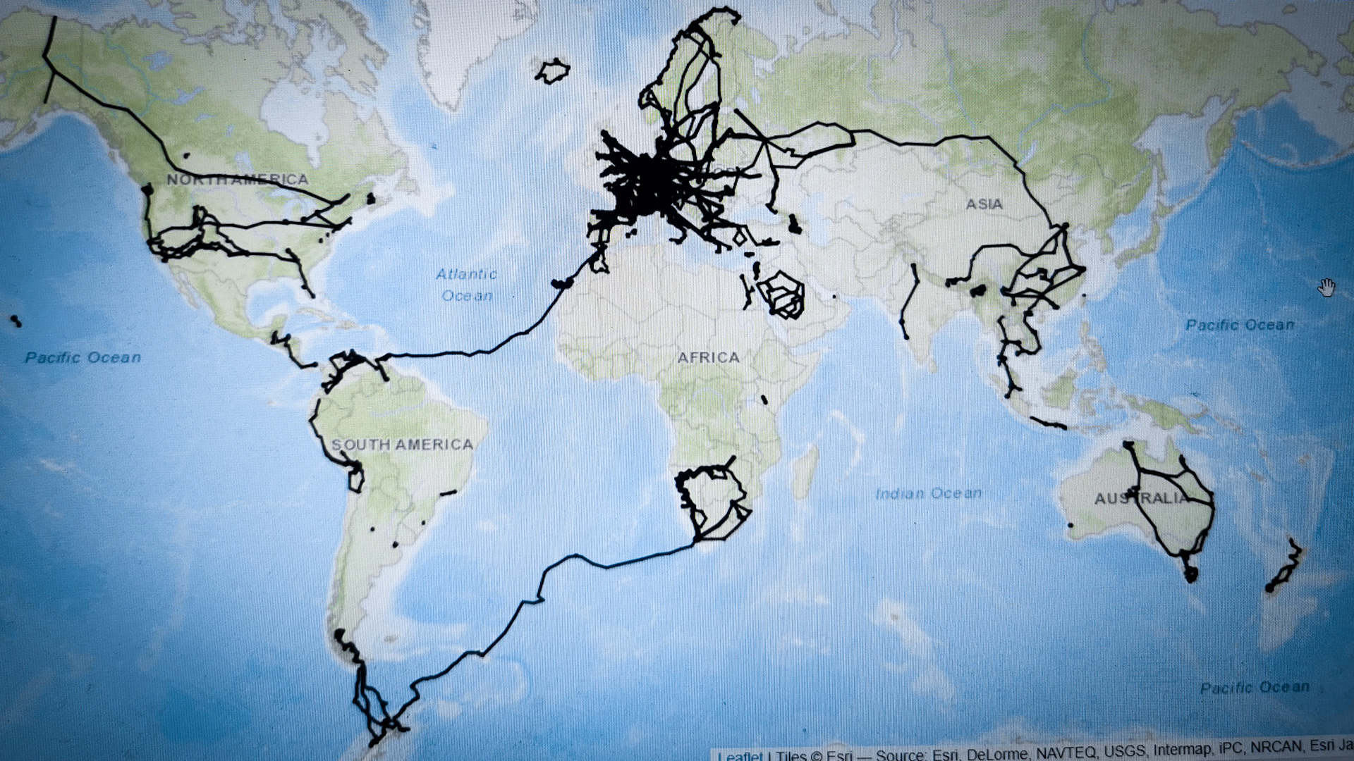 1999-2022 timeline | 7 continents | 93 countries | 6.000+ days | 1.000.000+ miles