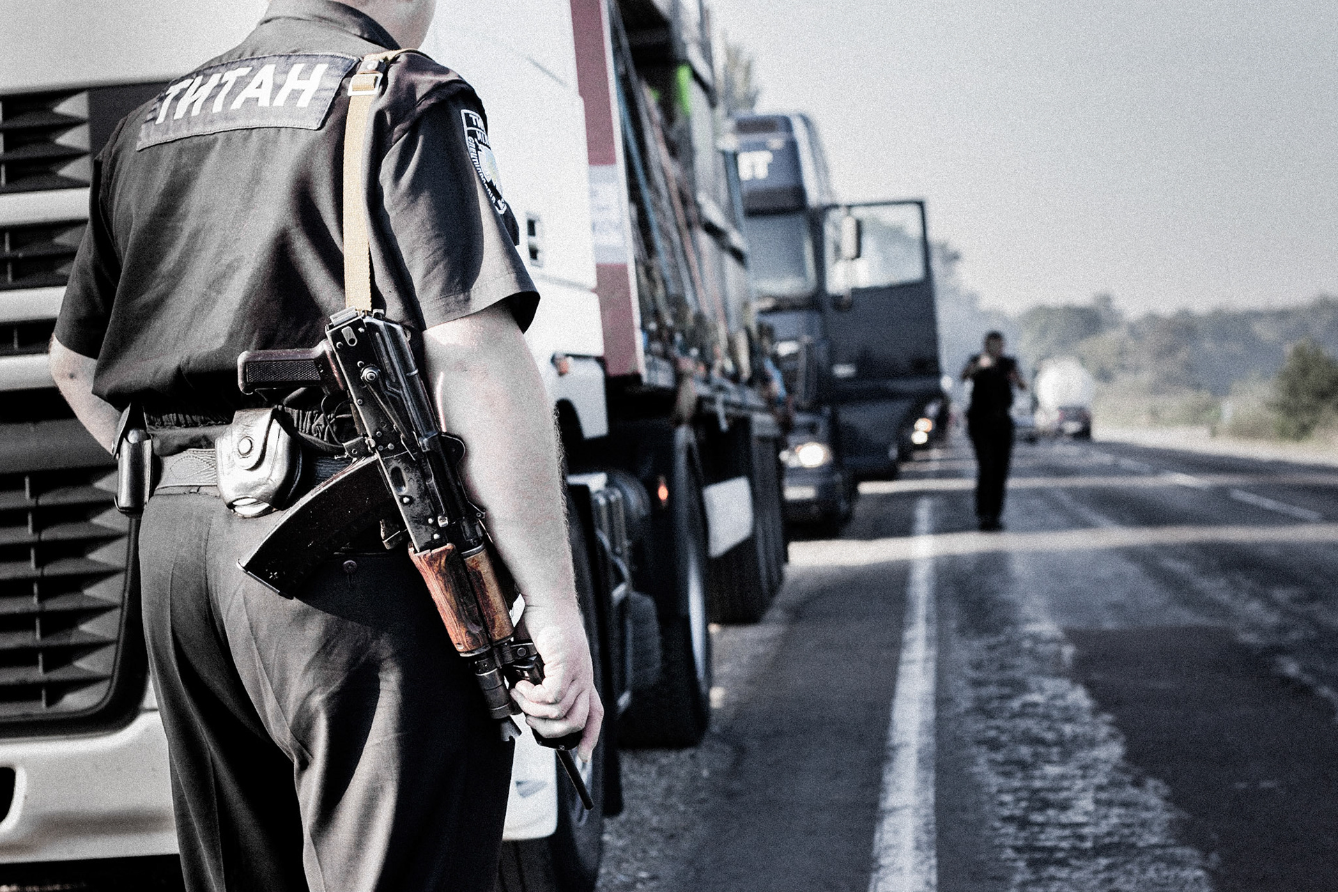 Stageco's Super Roof being transported on 14 trucks to Kharkiv for Queen's live show