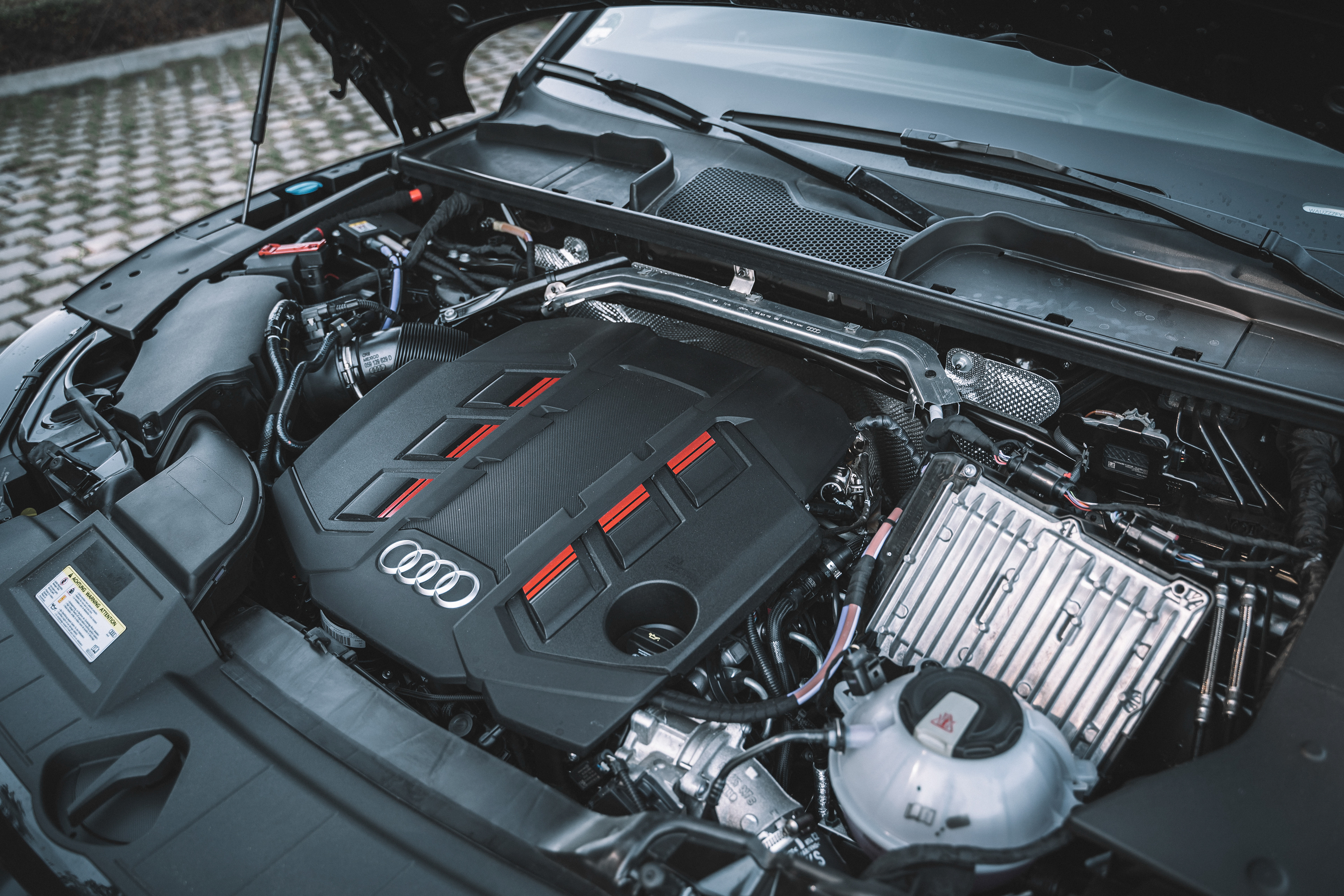 Audi SQ5 V6