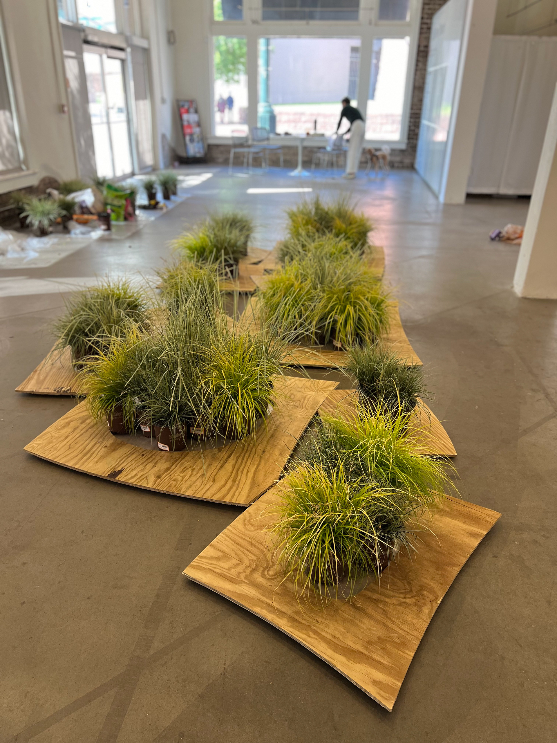 Exhibition Setup Process: Assembly