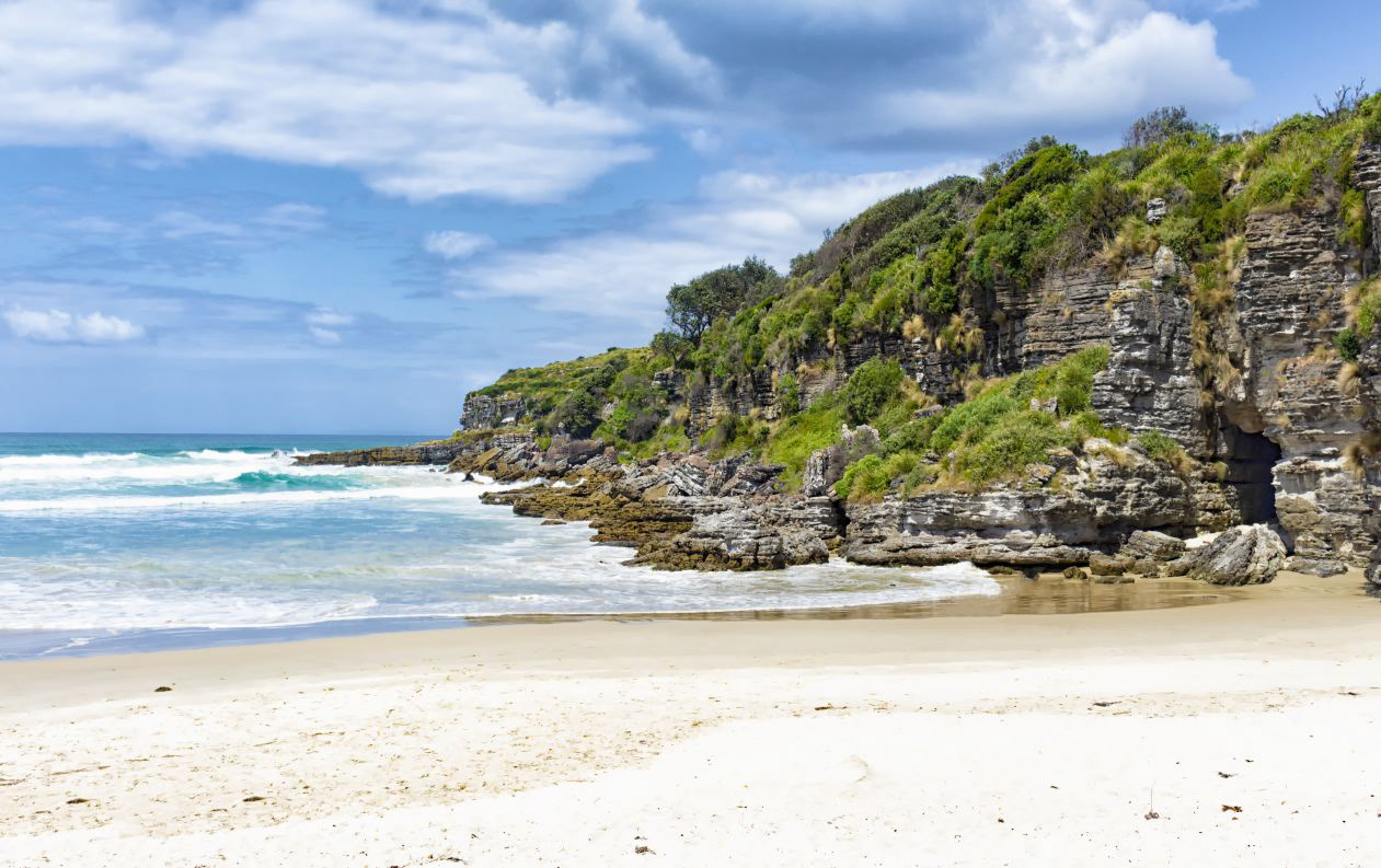 Caves Beach