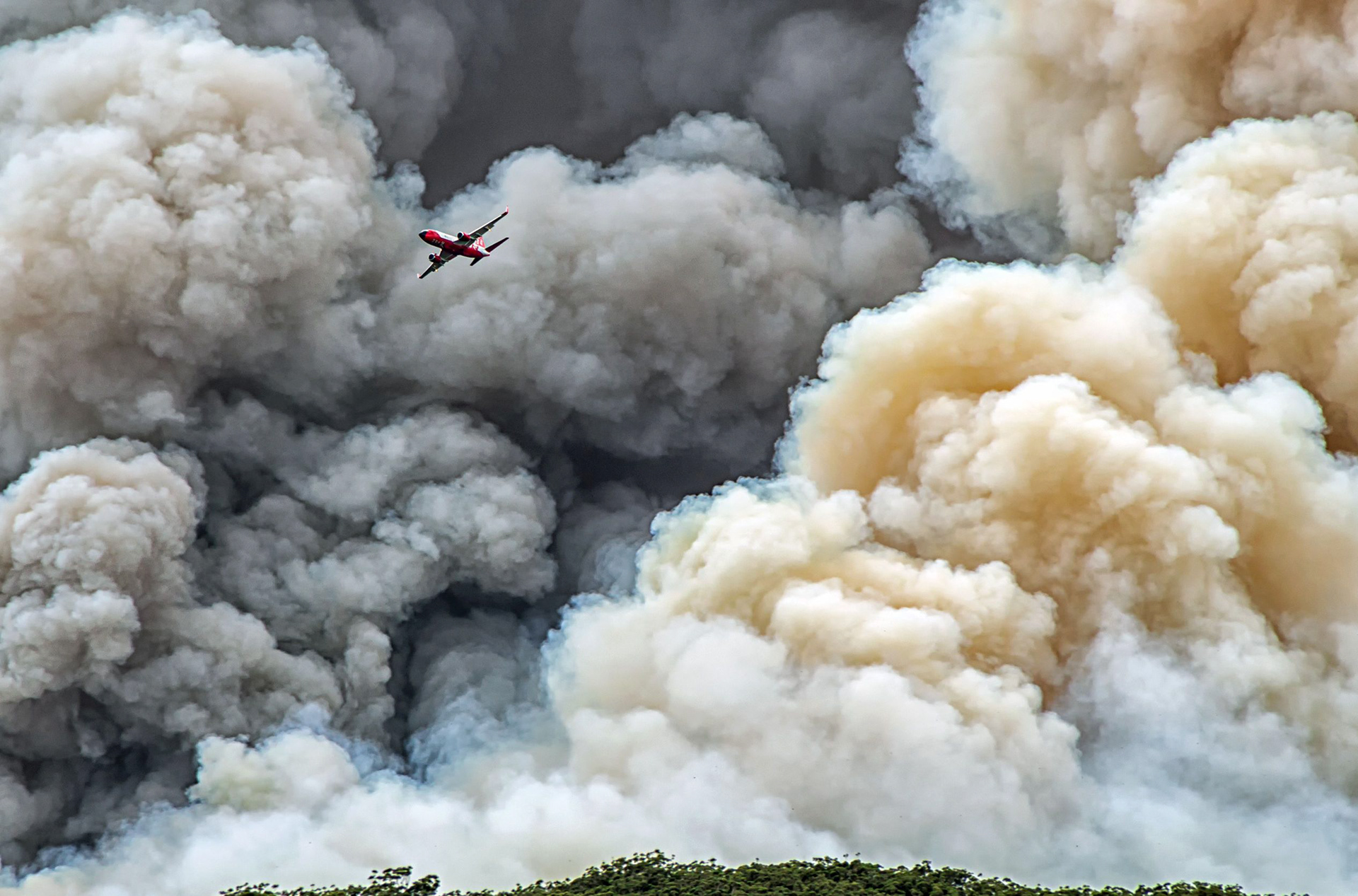 Insane Smoke Booderee Fire 2021