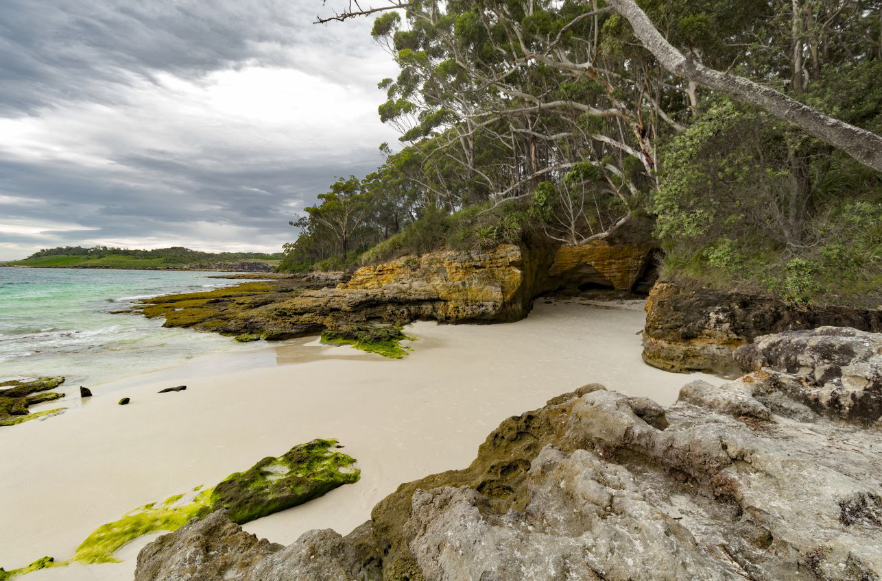 Murrays Beach cave