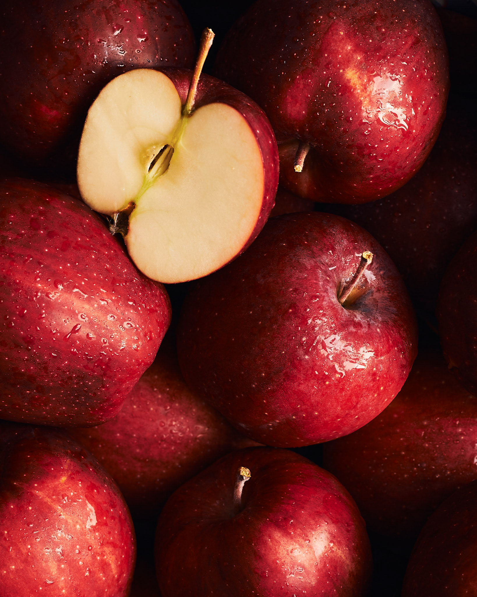 A food photography bunch of red apples image, made by Kata Endrodi, a food photographer in Montreal