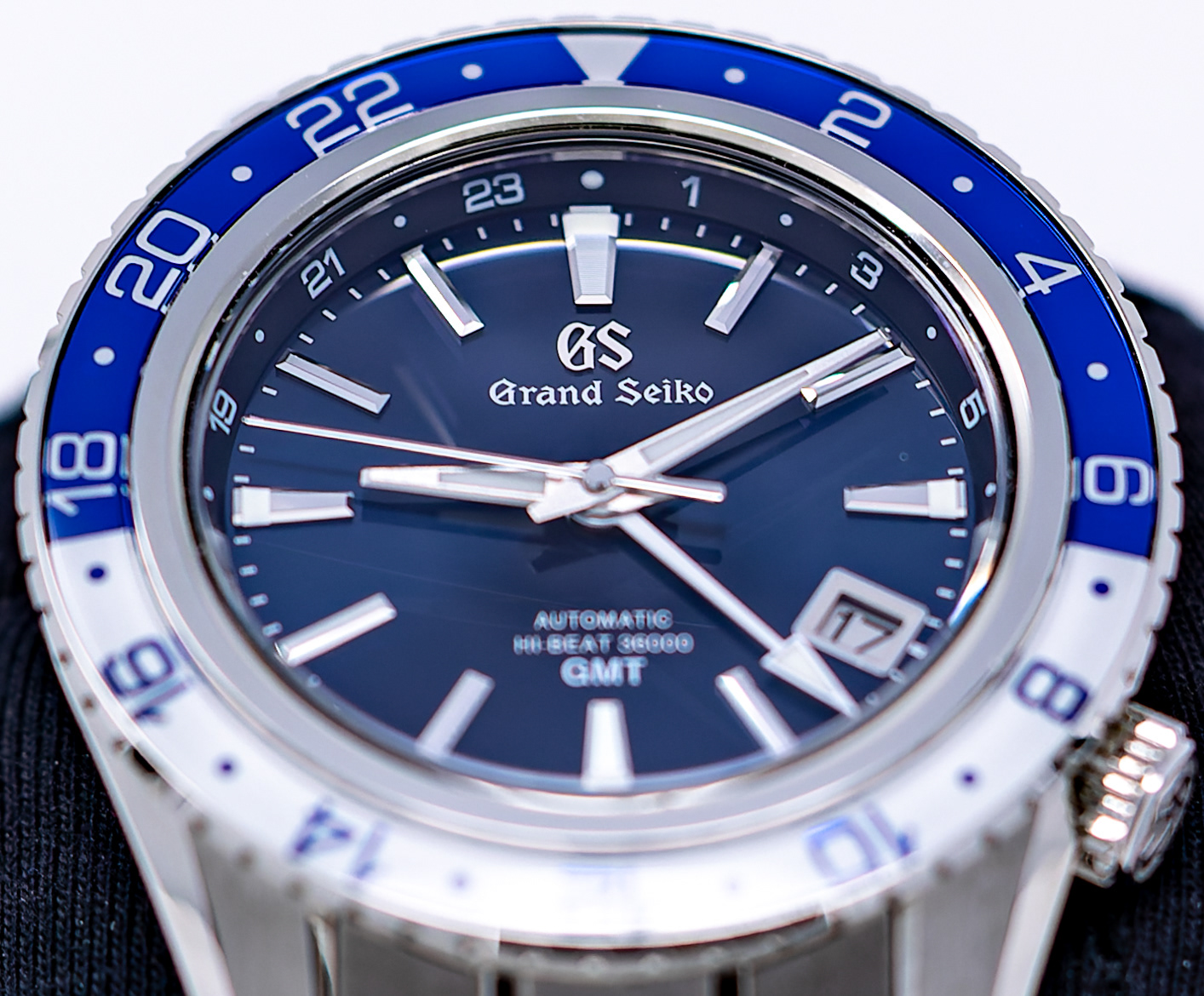 Grand Seiko GMT SBGJ237