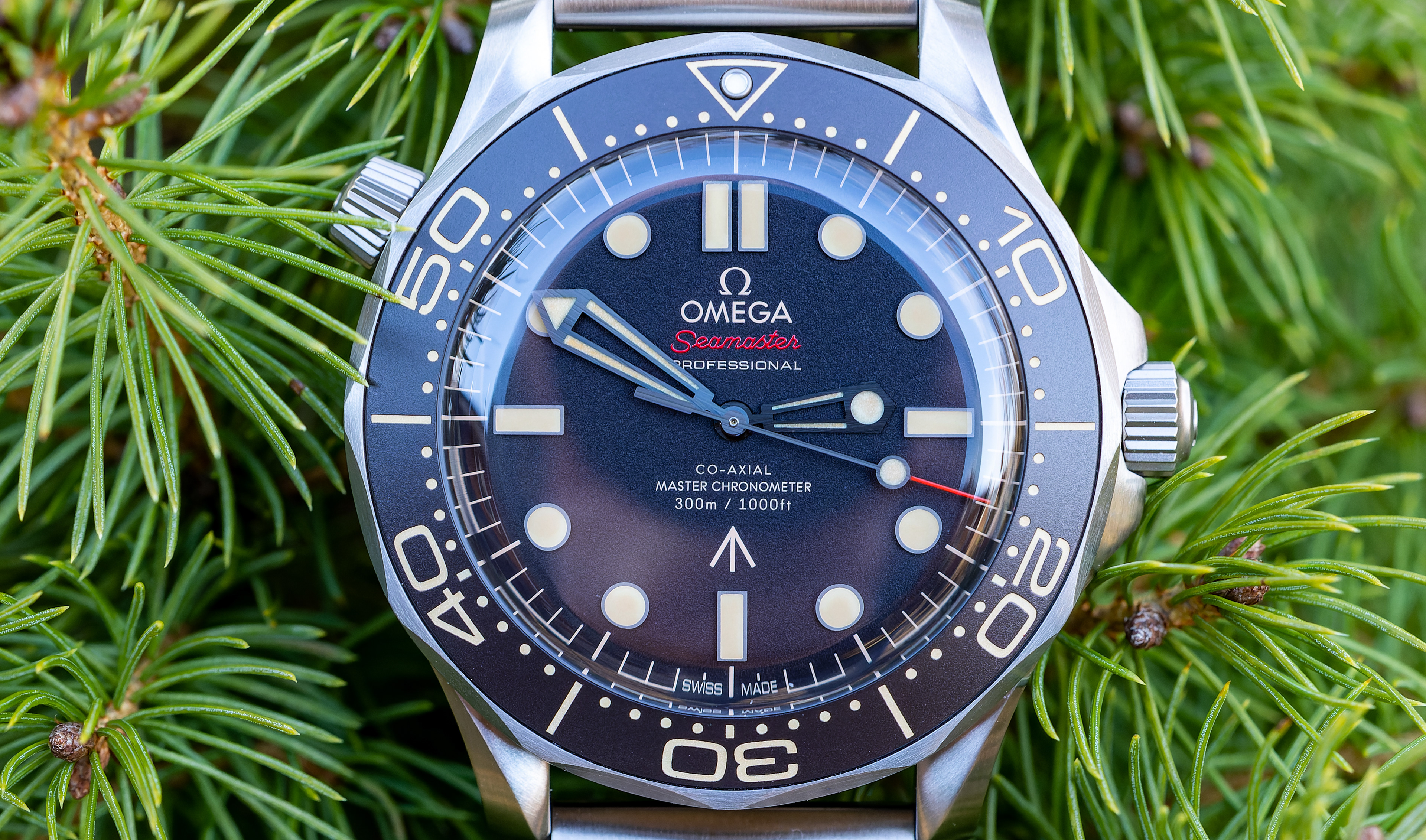 Omega Seamaster Diver 300M 007 Edition No Time To Die