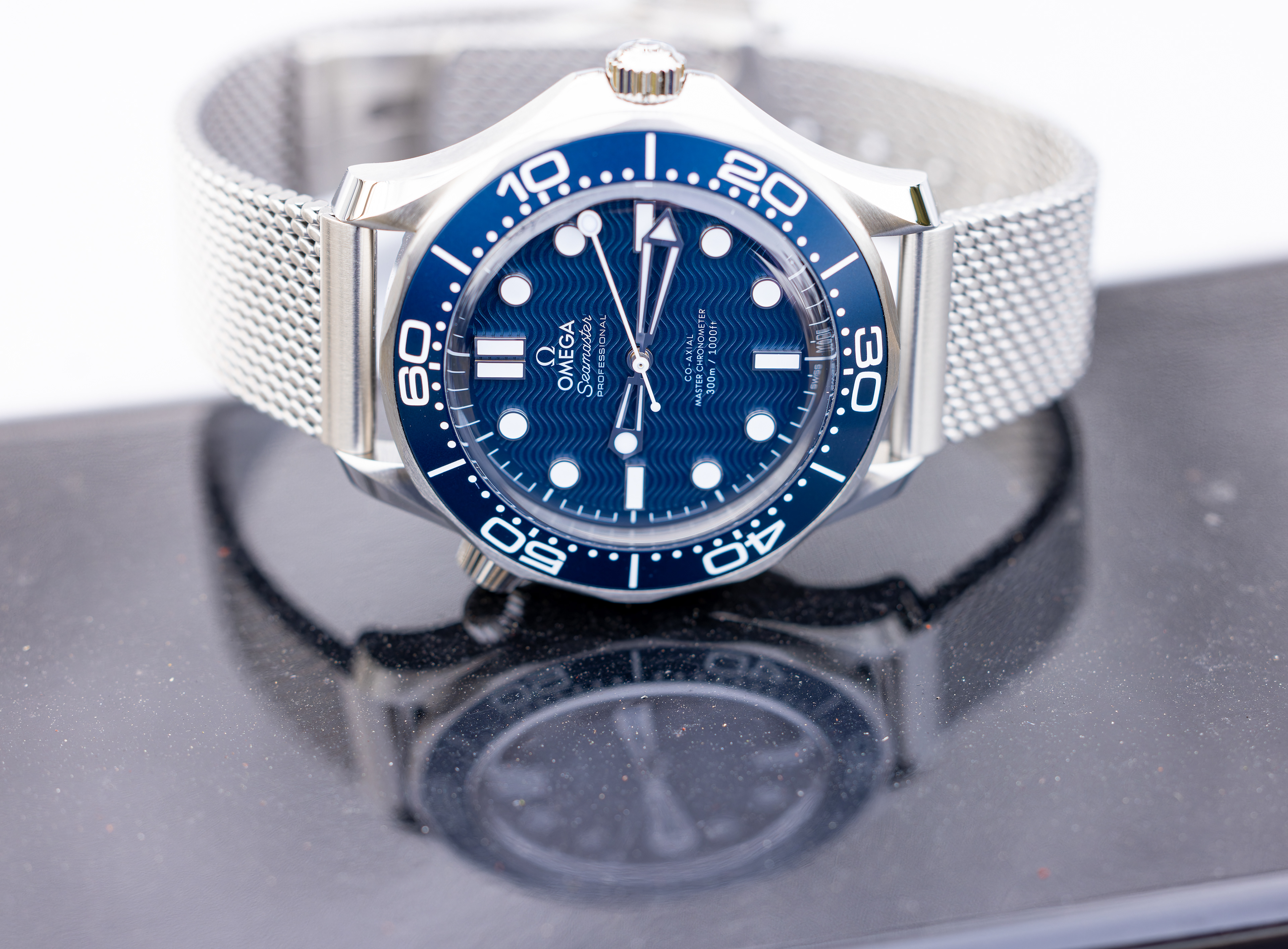 Omega Seamaster Diver 300M 007 Edition No Time To Die