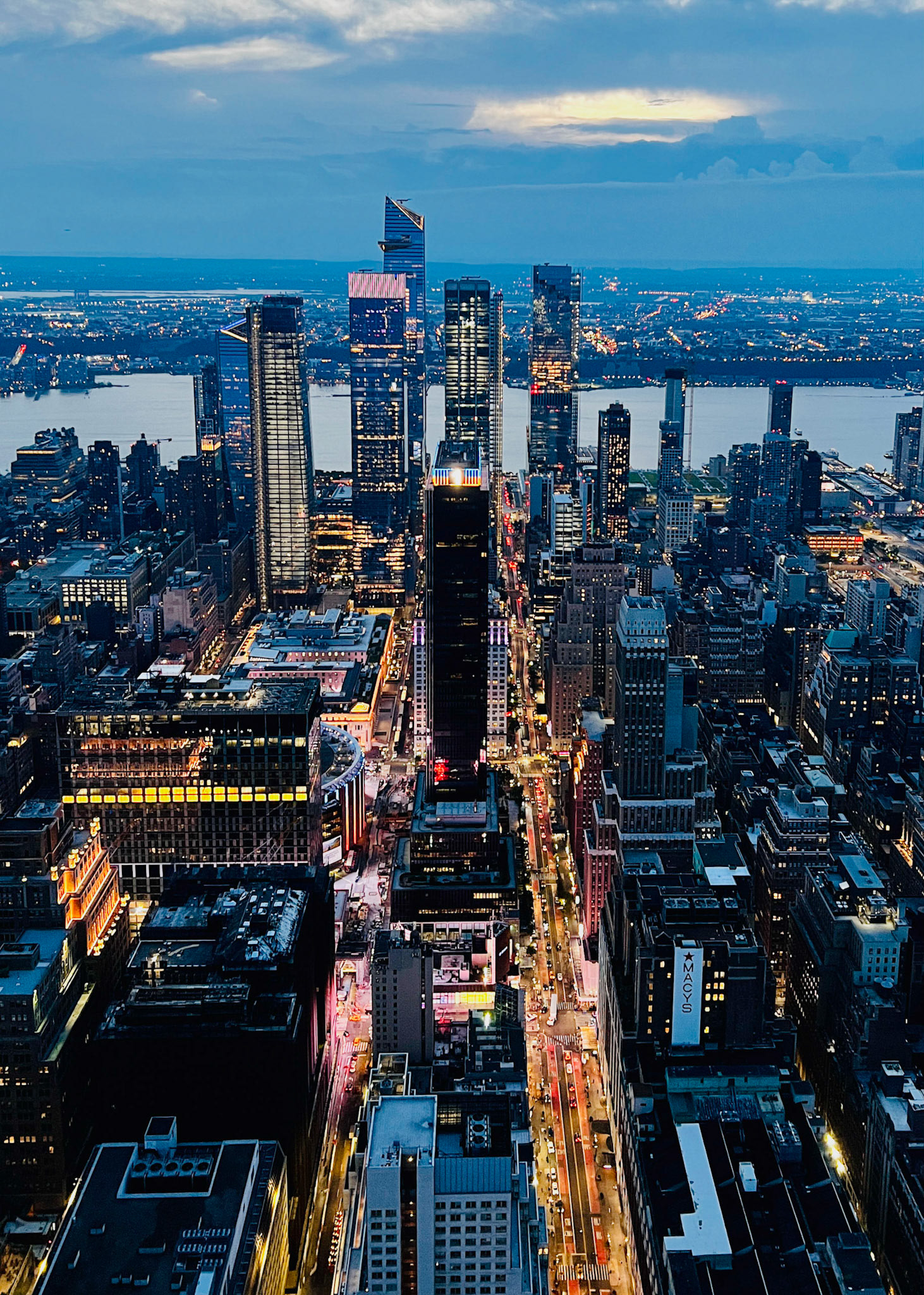J Lanning Smith - New York City at Night - Expert