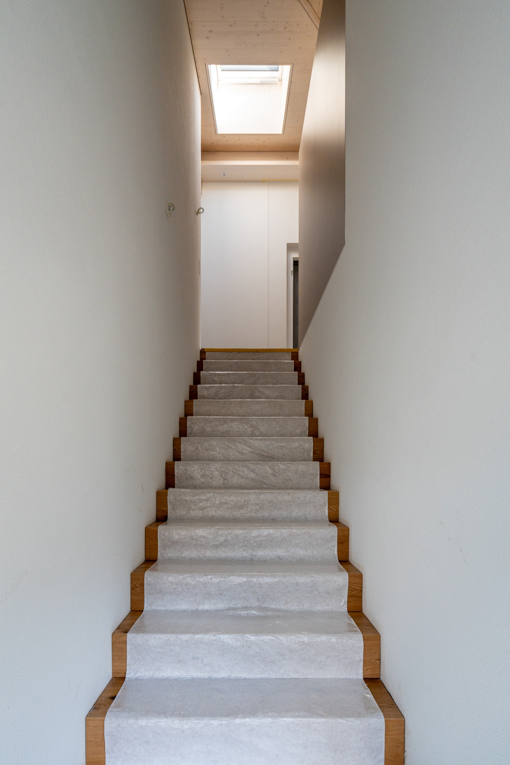 Treppenaufgang zu Attika Haus 4