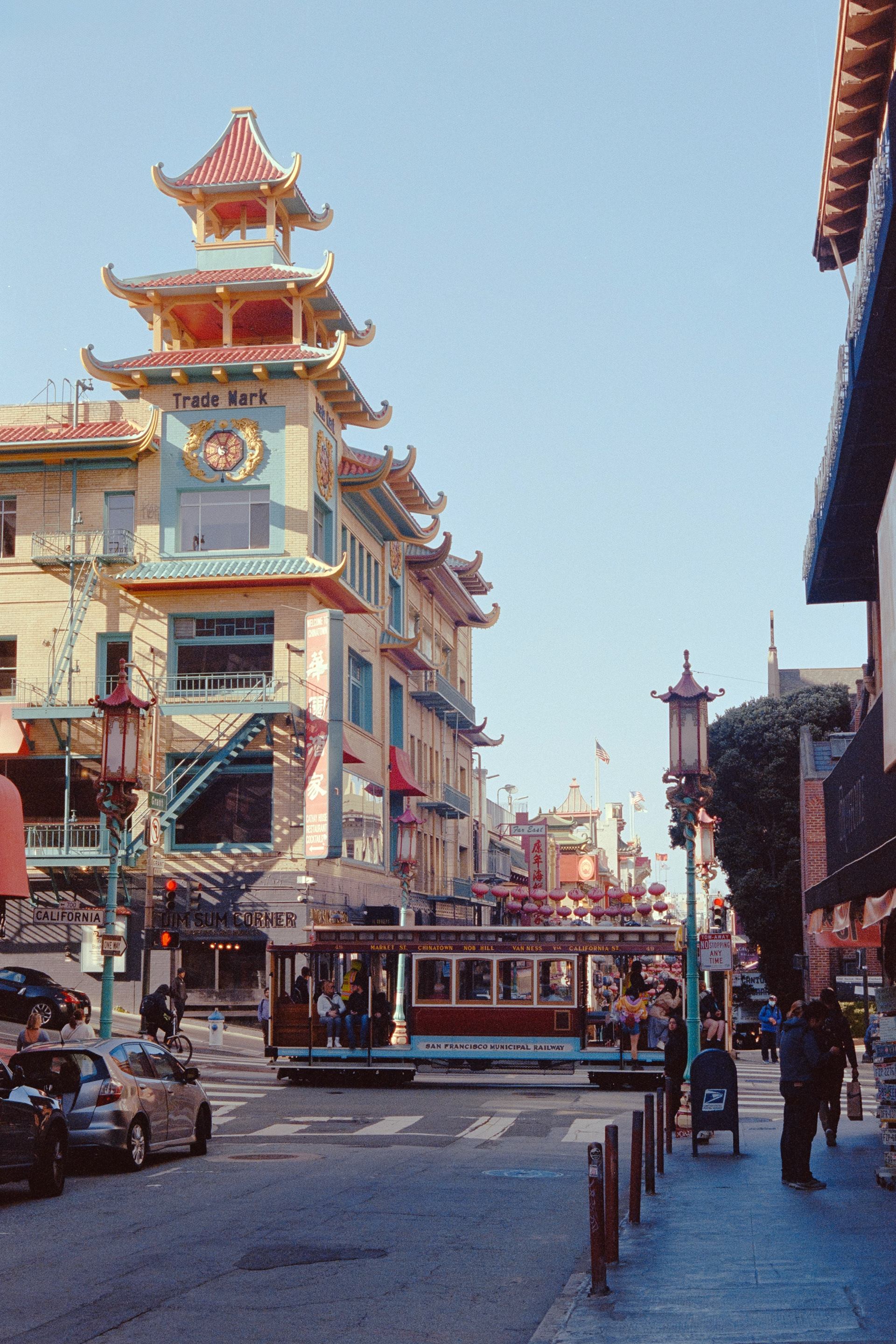 Cable Car stop in Chinatown