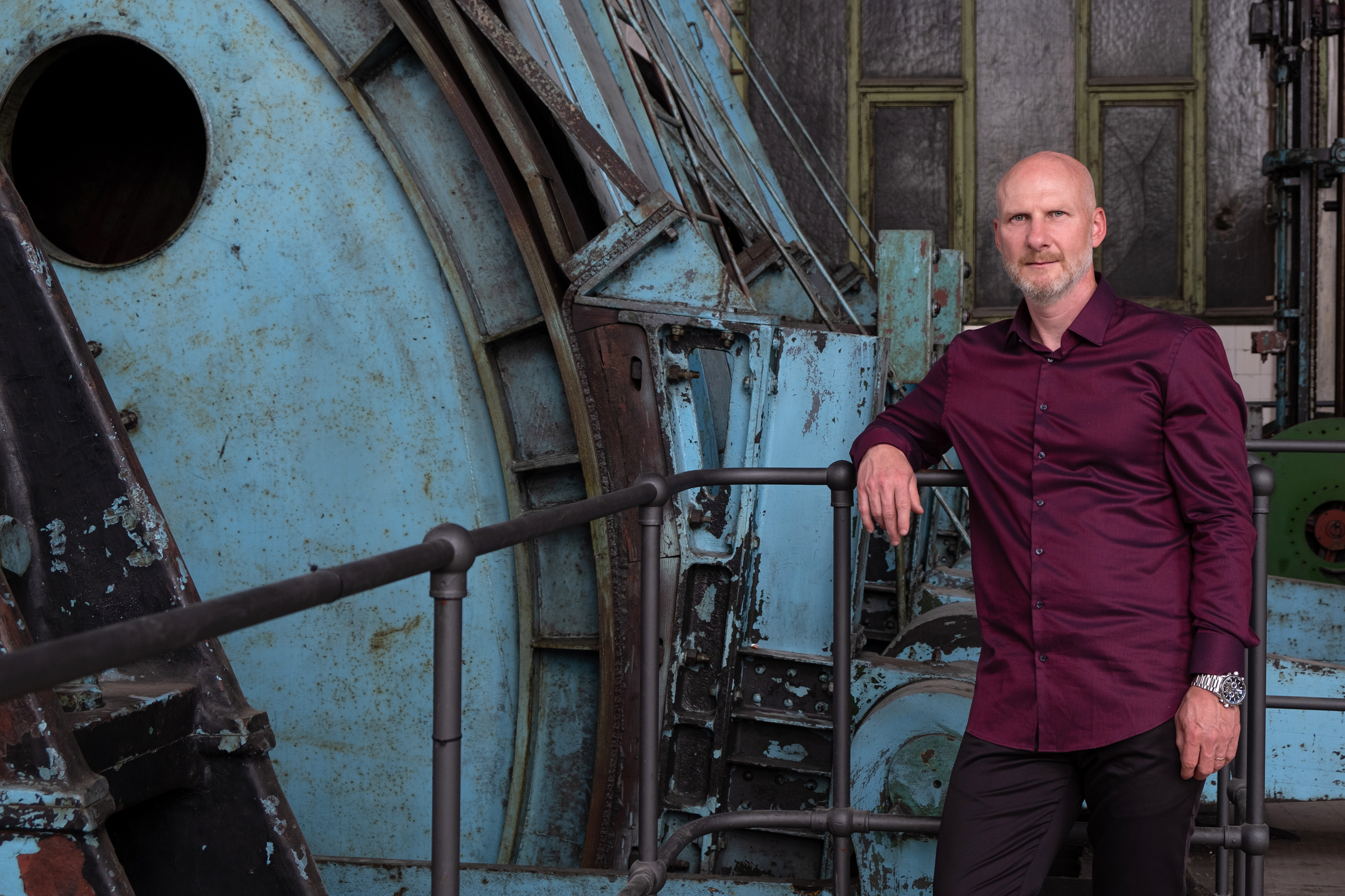 Emil Křižka, režisér, grafik, sochař