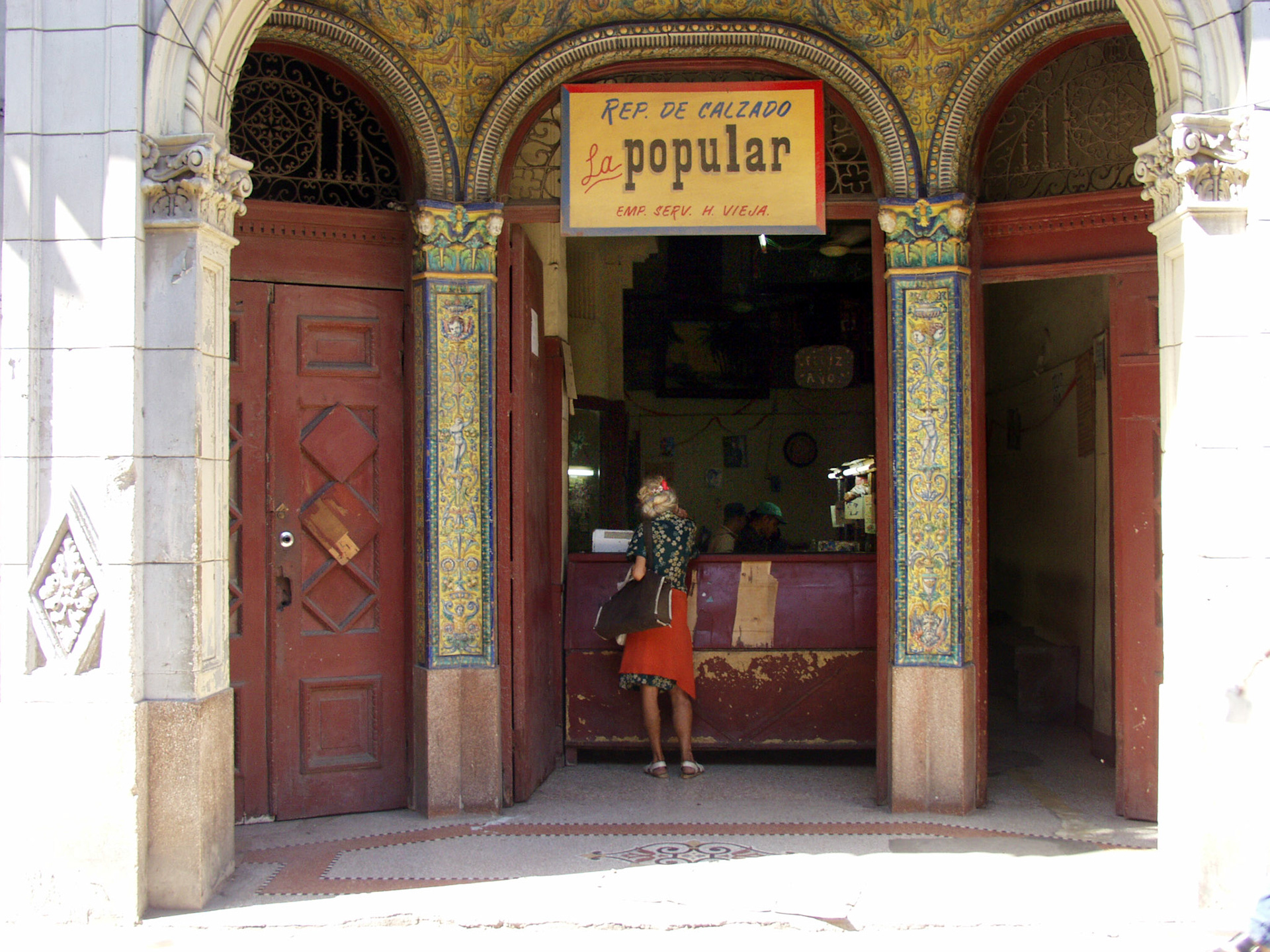 Shoe repair, Havana