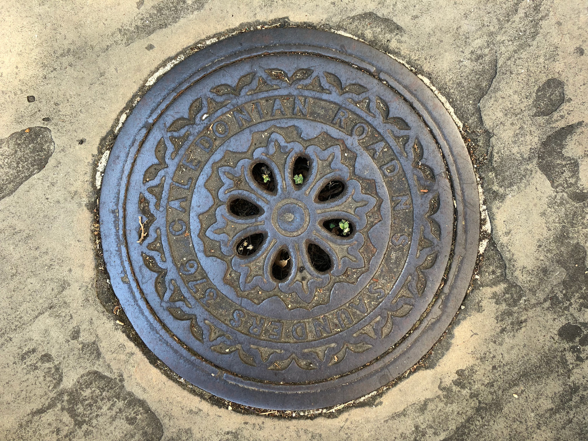 S. Saunders, 376 Caledonian Road N.