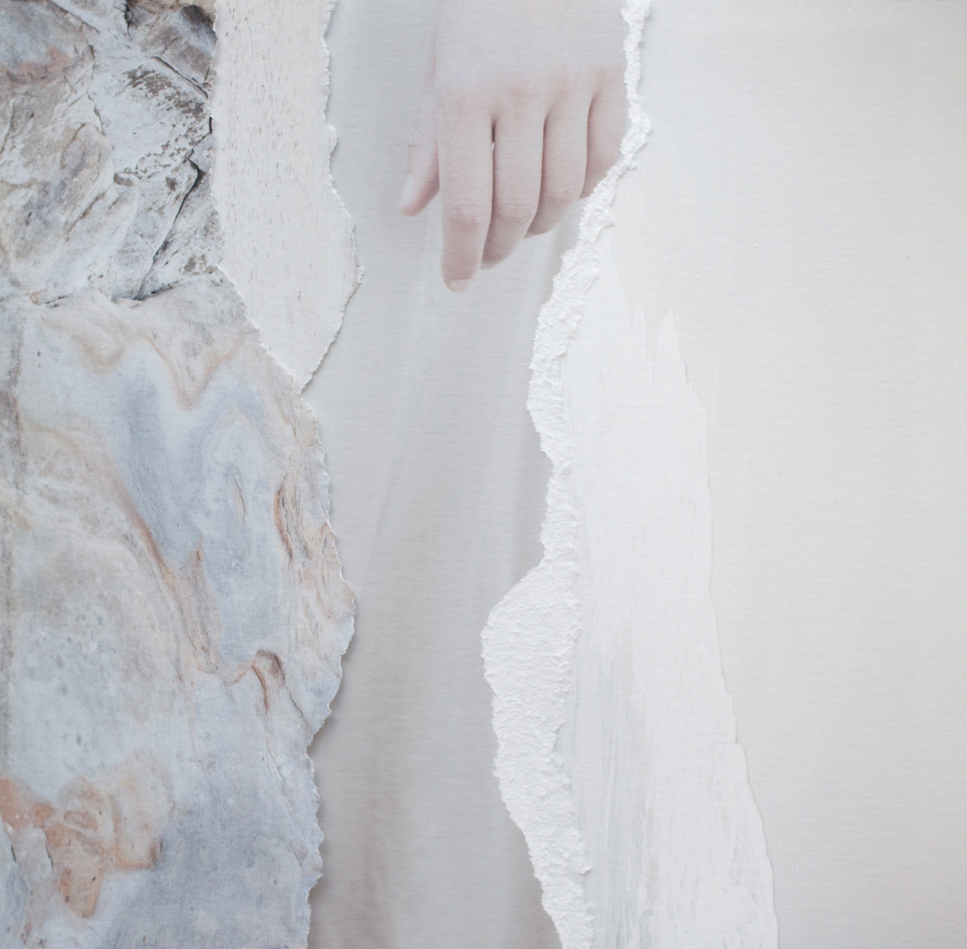 Memoryscapes, Hand, 2023 © Marilia Destot