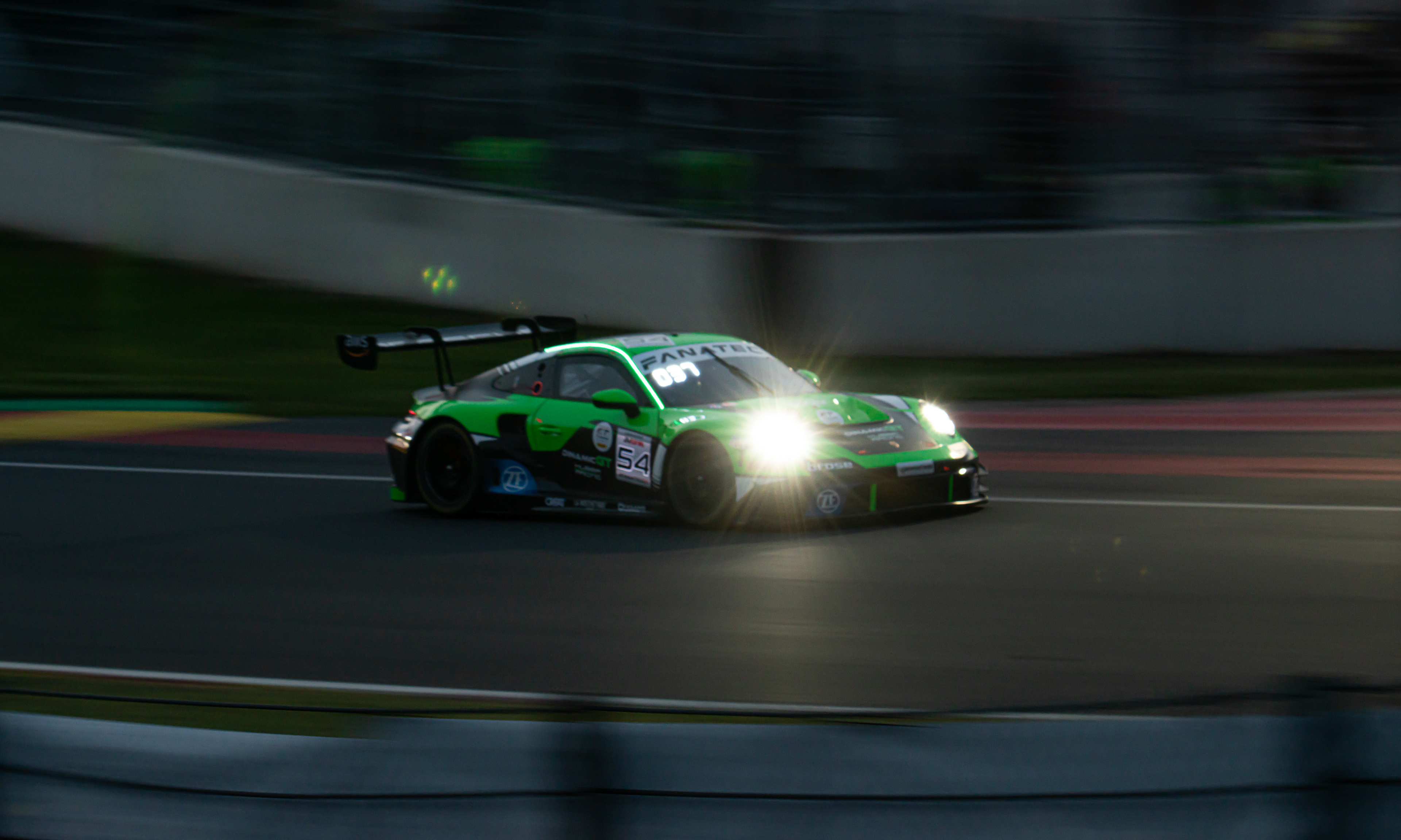 GTWC EU ┊Dinamic GT Huber Racing┊ #54