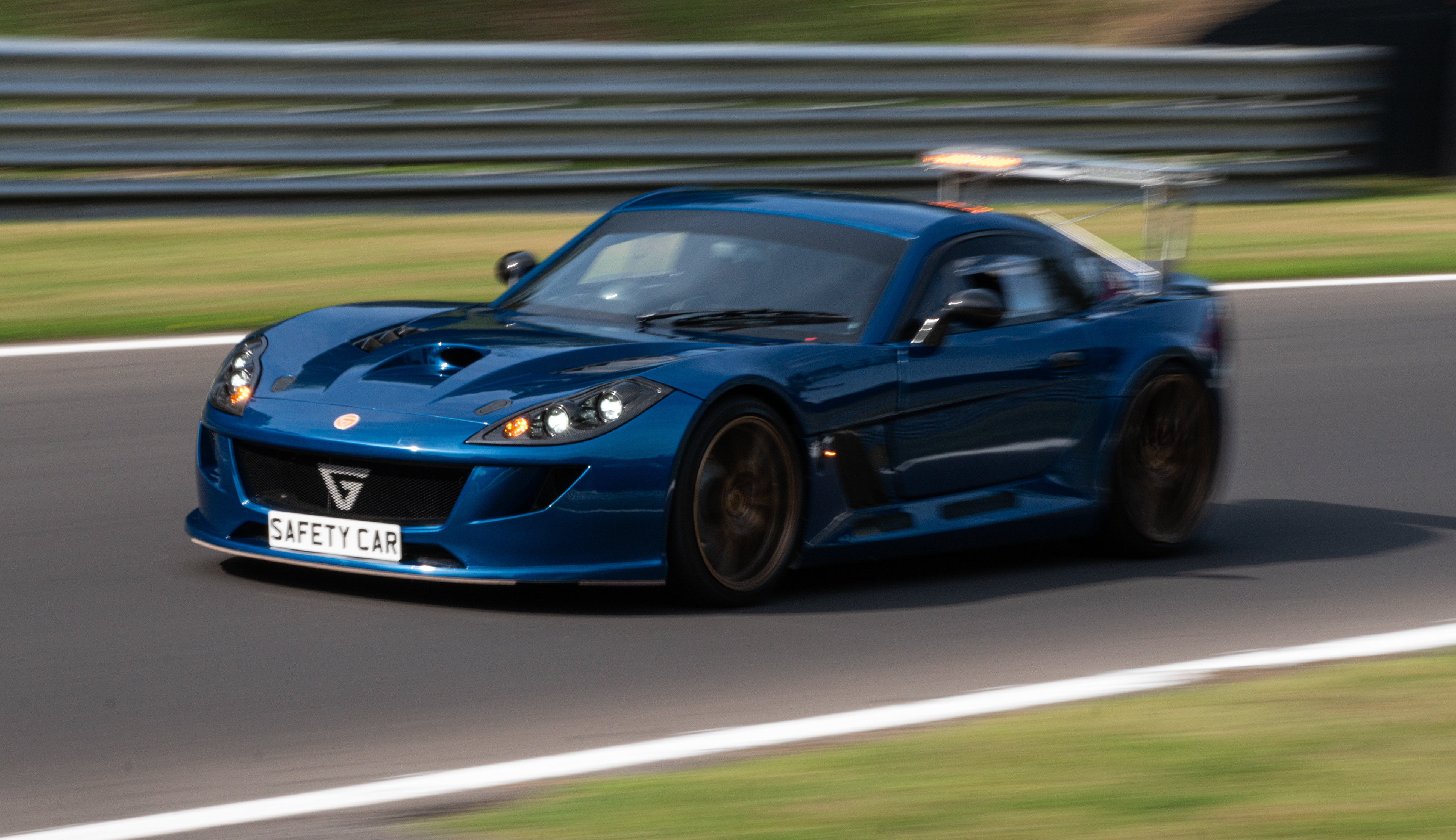 Ginetta | Safety car