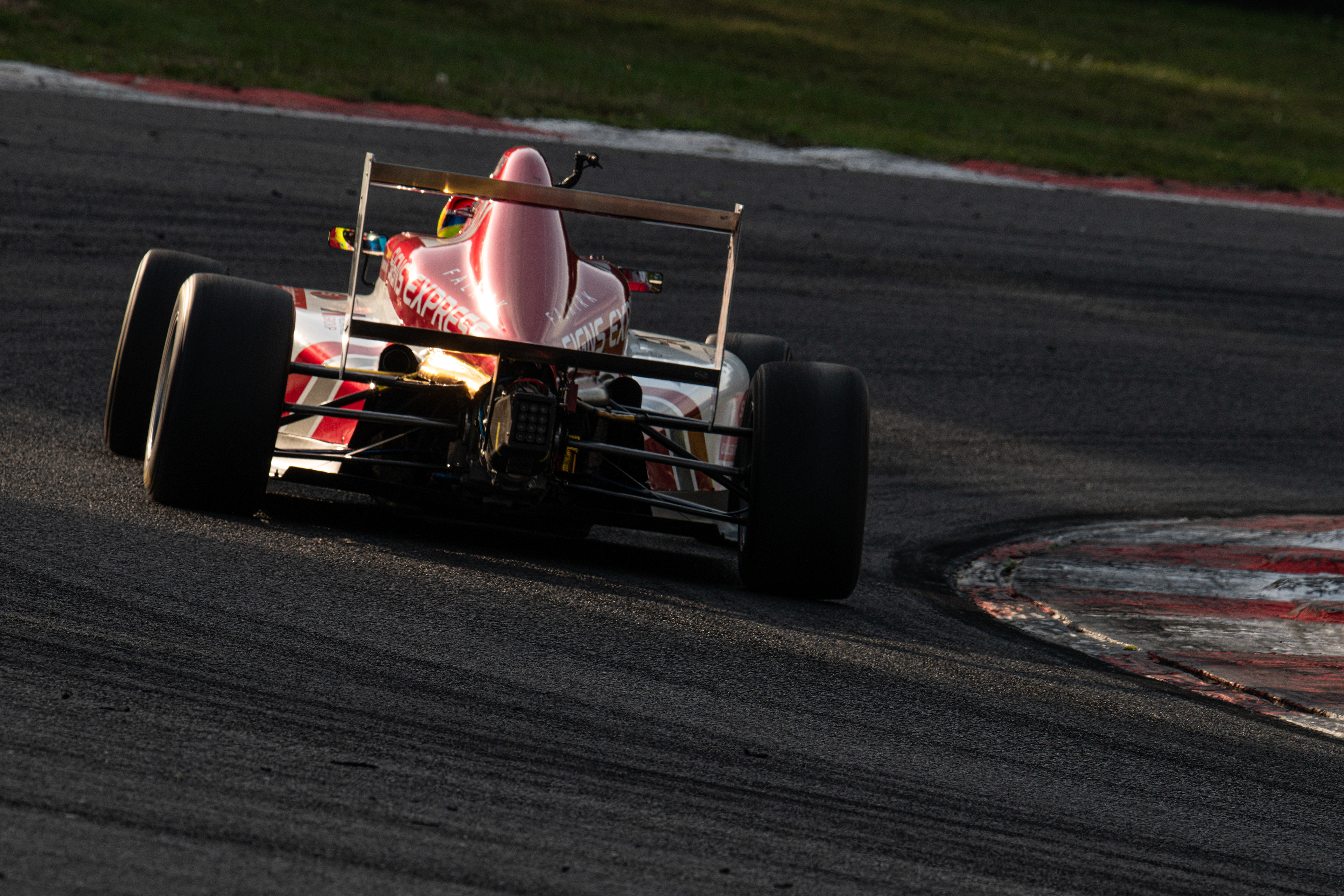 Graham Brunton Racing | #68