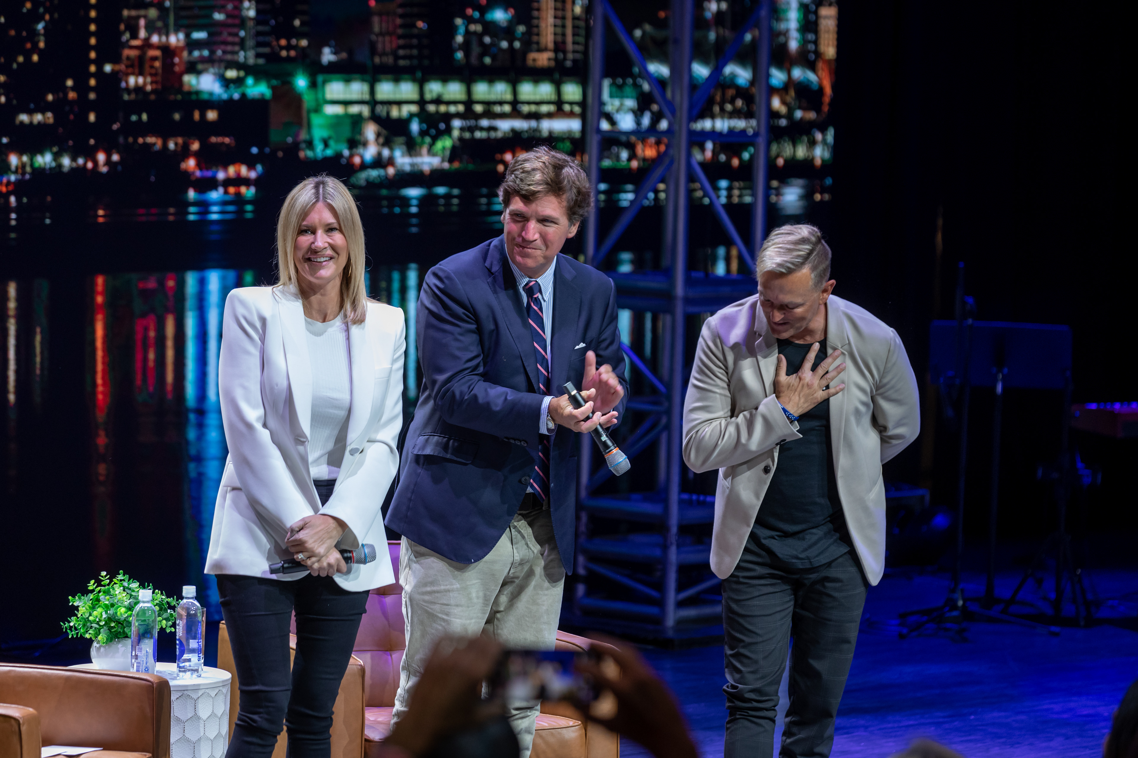 2022-04-02 Tucker Carlson (Ps Leanne & Ps Jurgen) | Shot for Awaken Church | ©2022 William Burdine | All rights reserved