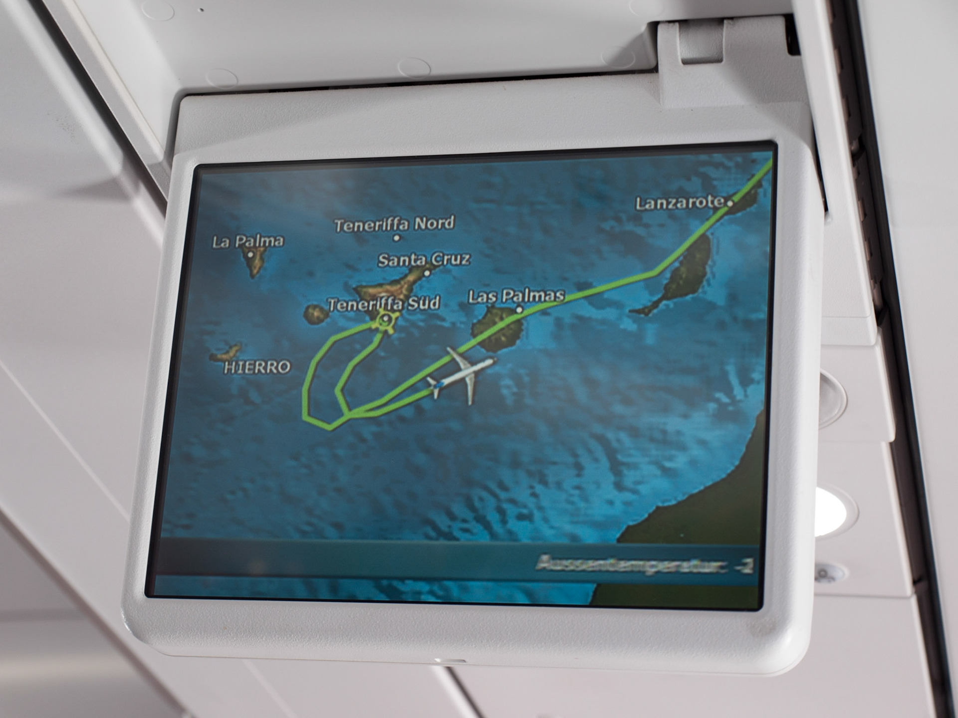 Nach dem Landeabbruch erst mal nach Fuerteventura zum tanken.