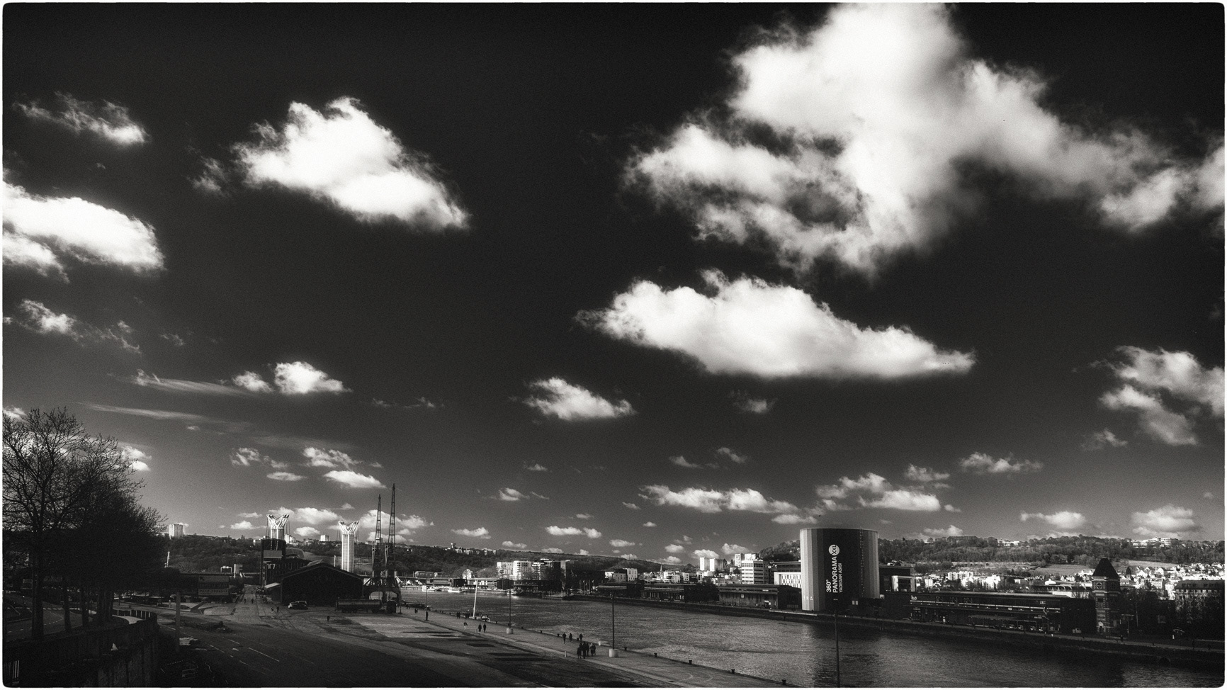 Rouen, Nuages