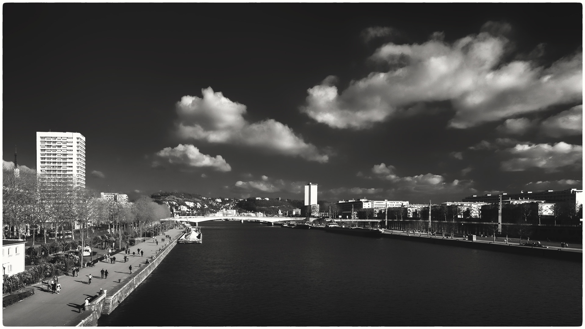 Rouen, Nuages