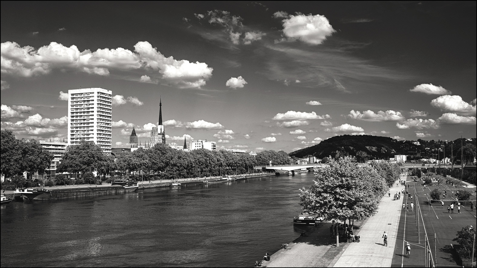 Rouen, Quais