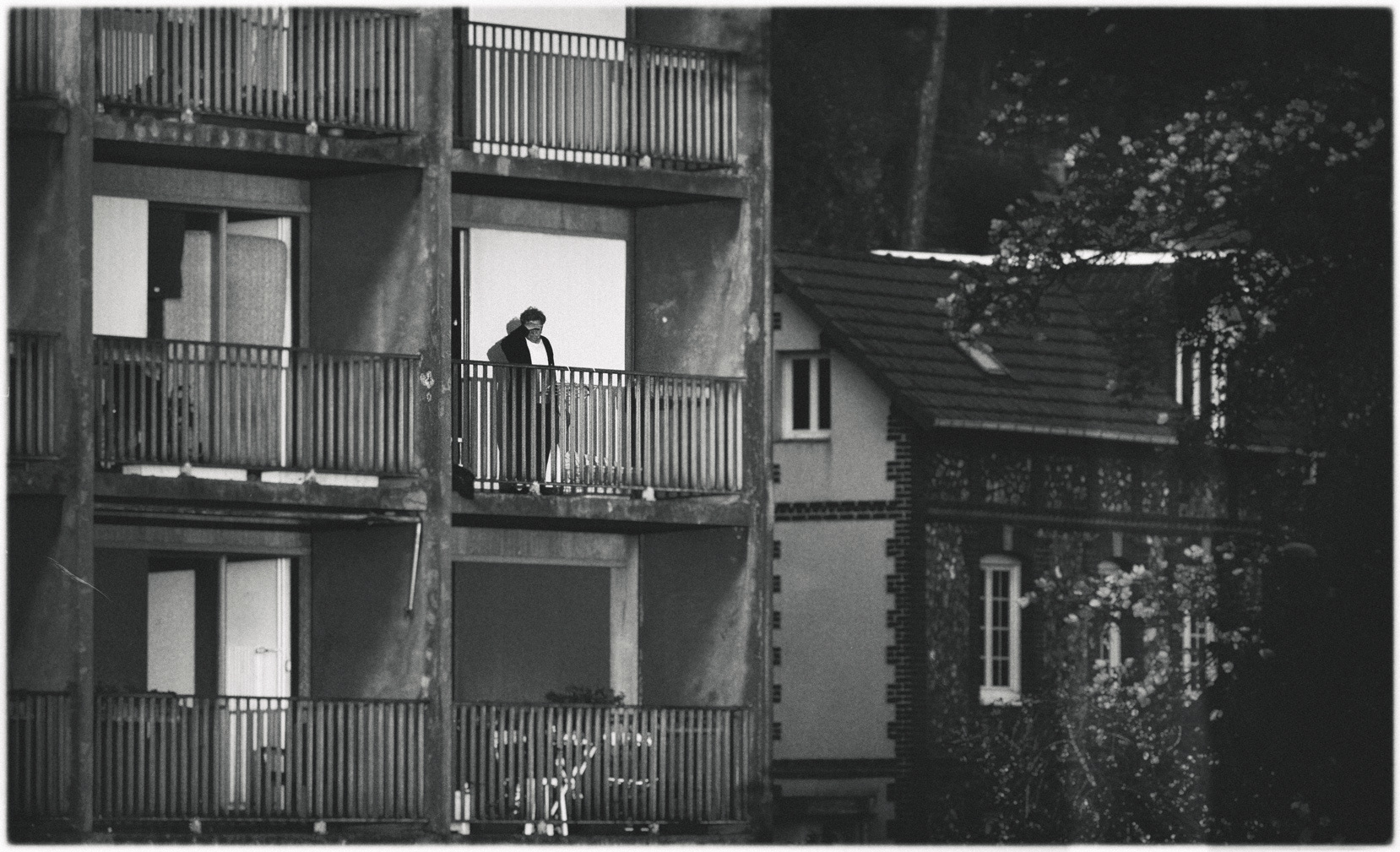 Rouen, Confiné