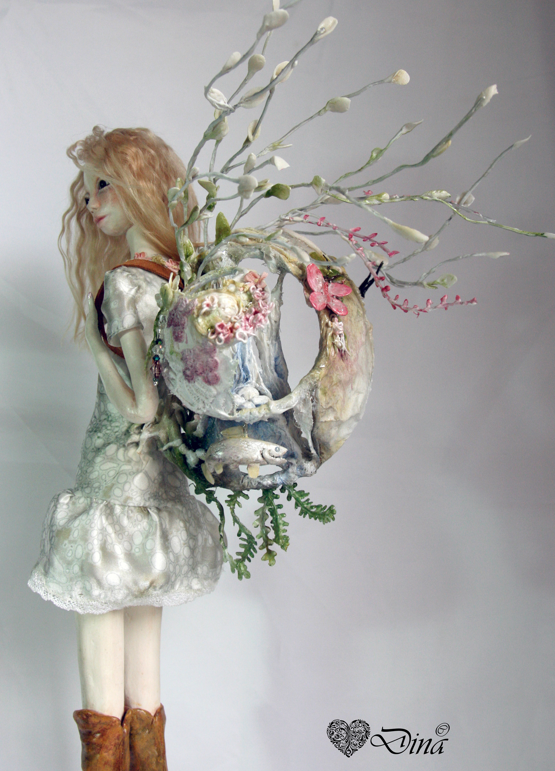'Tamyka's Home' snail girl