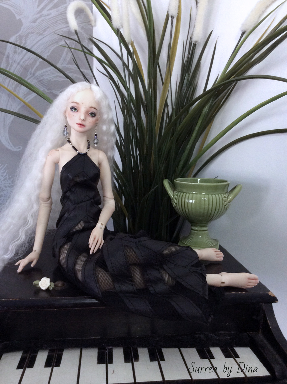 Surrea - enchanted doll resin