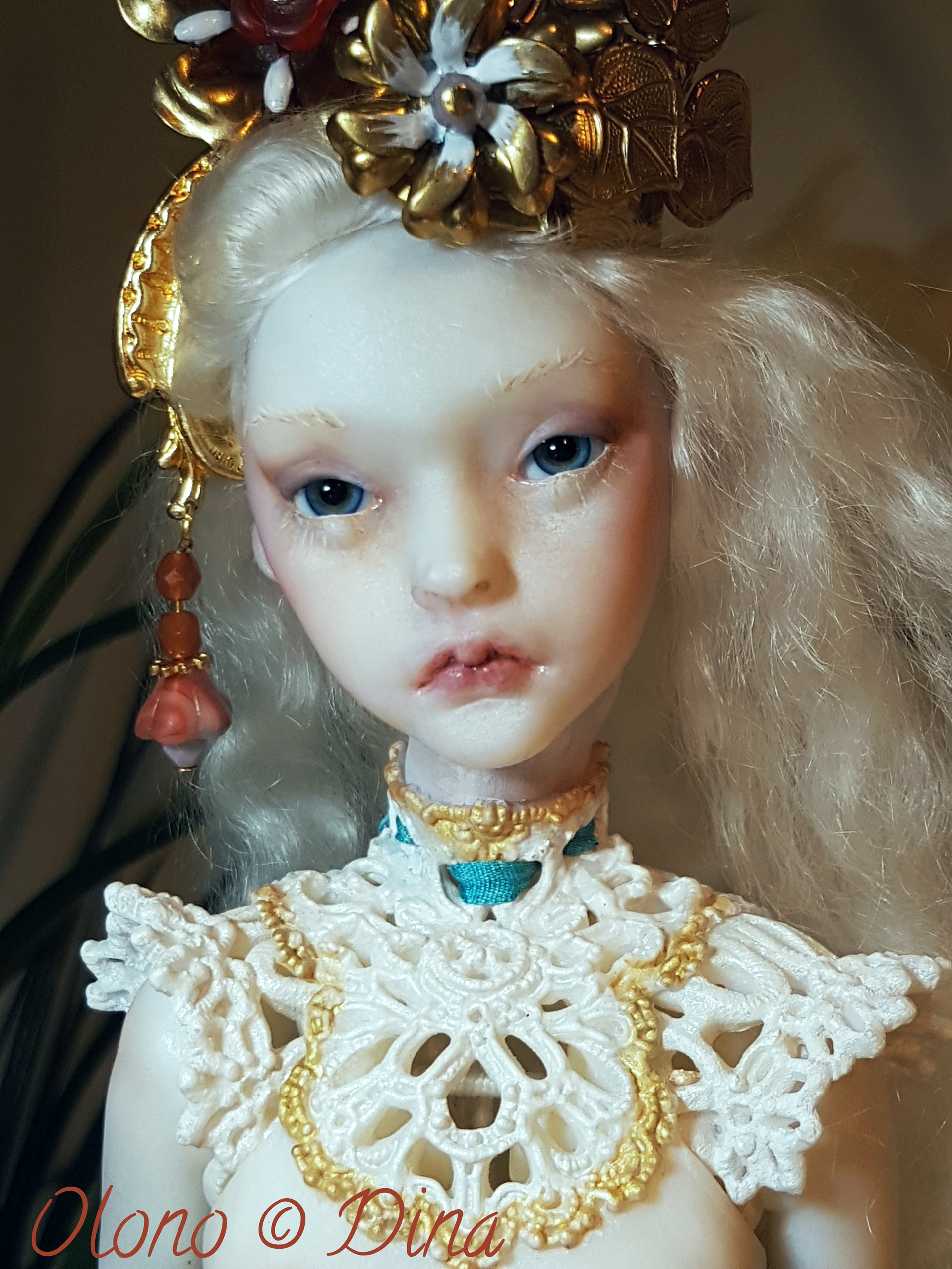 Olono - resin by Marmite Sue