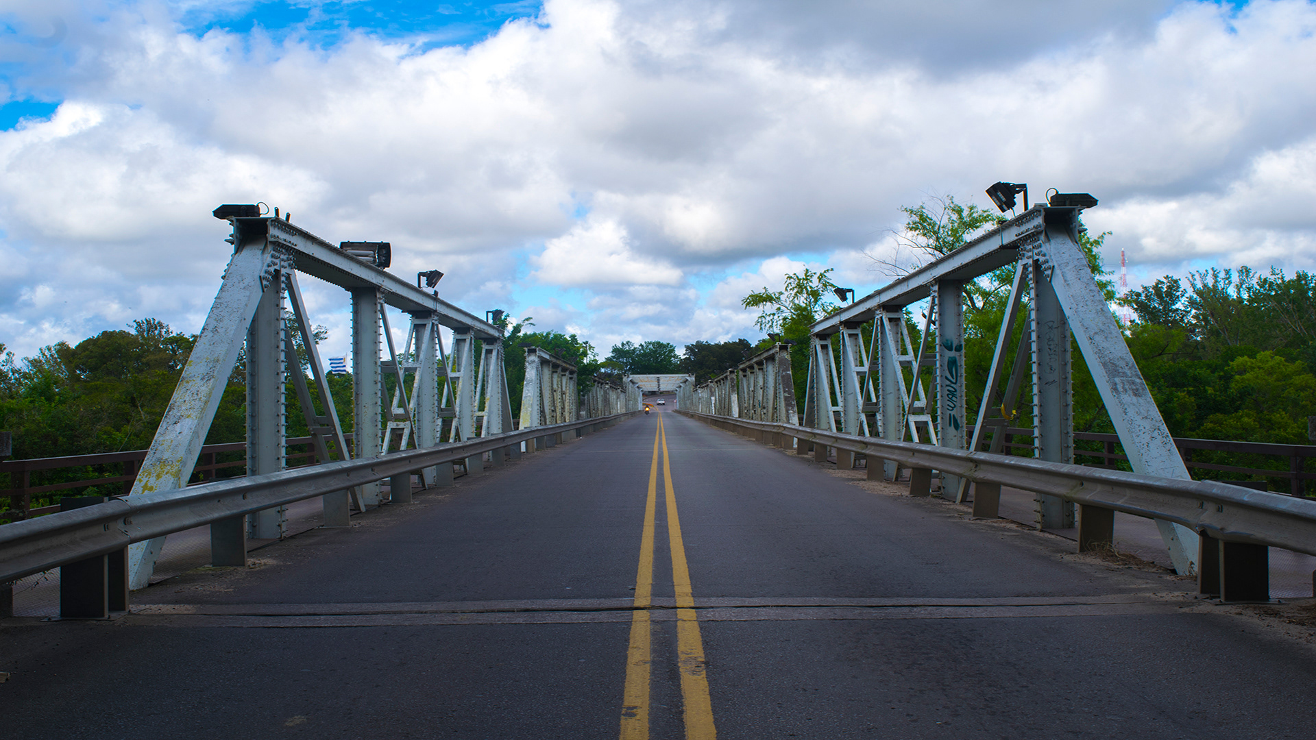Sin Fin - Puente Piedras Altas - Florida - ROU