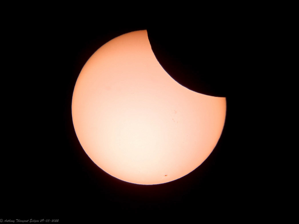 Sun (Samsung S22 + AstroSolar 200)