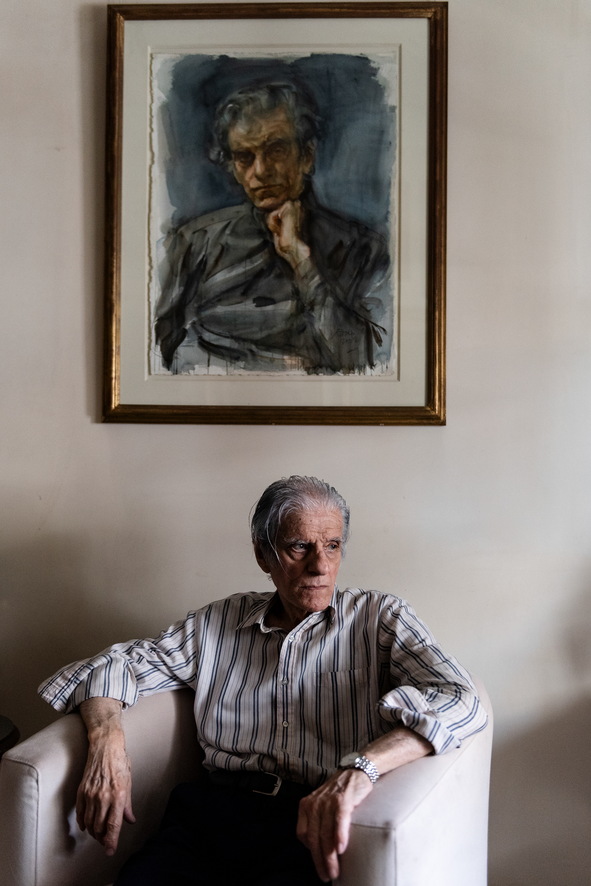 Juan José Pérez Sebreli ​ fue un filósofo, sociólogo y crítico literario argentino.​ Formó parte del primer grupo de existencialistas en la Argentina.