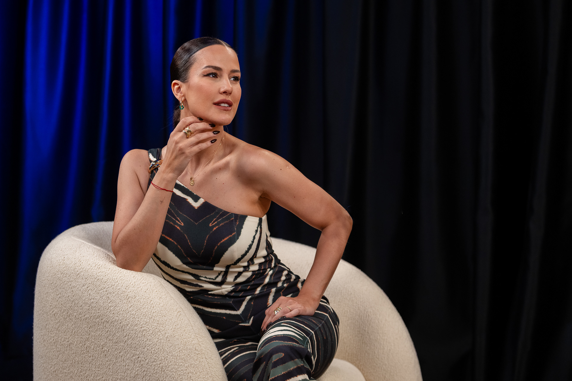 Luli Fernández Modelo y conductora