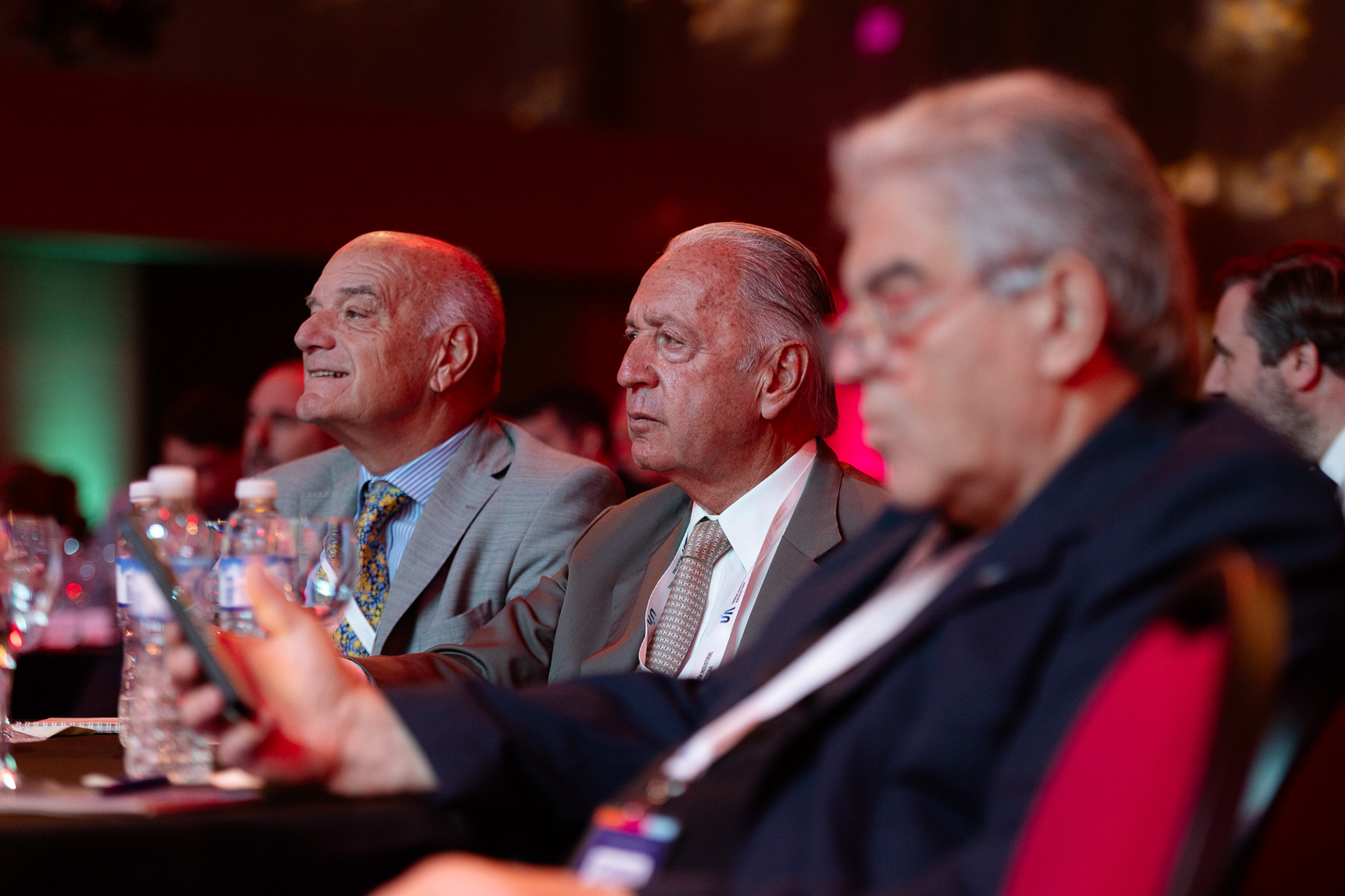 Daniel Funes de Rioja (en medio) Ex presidente de la Unión Industrial Argentina