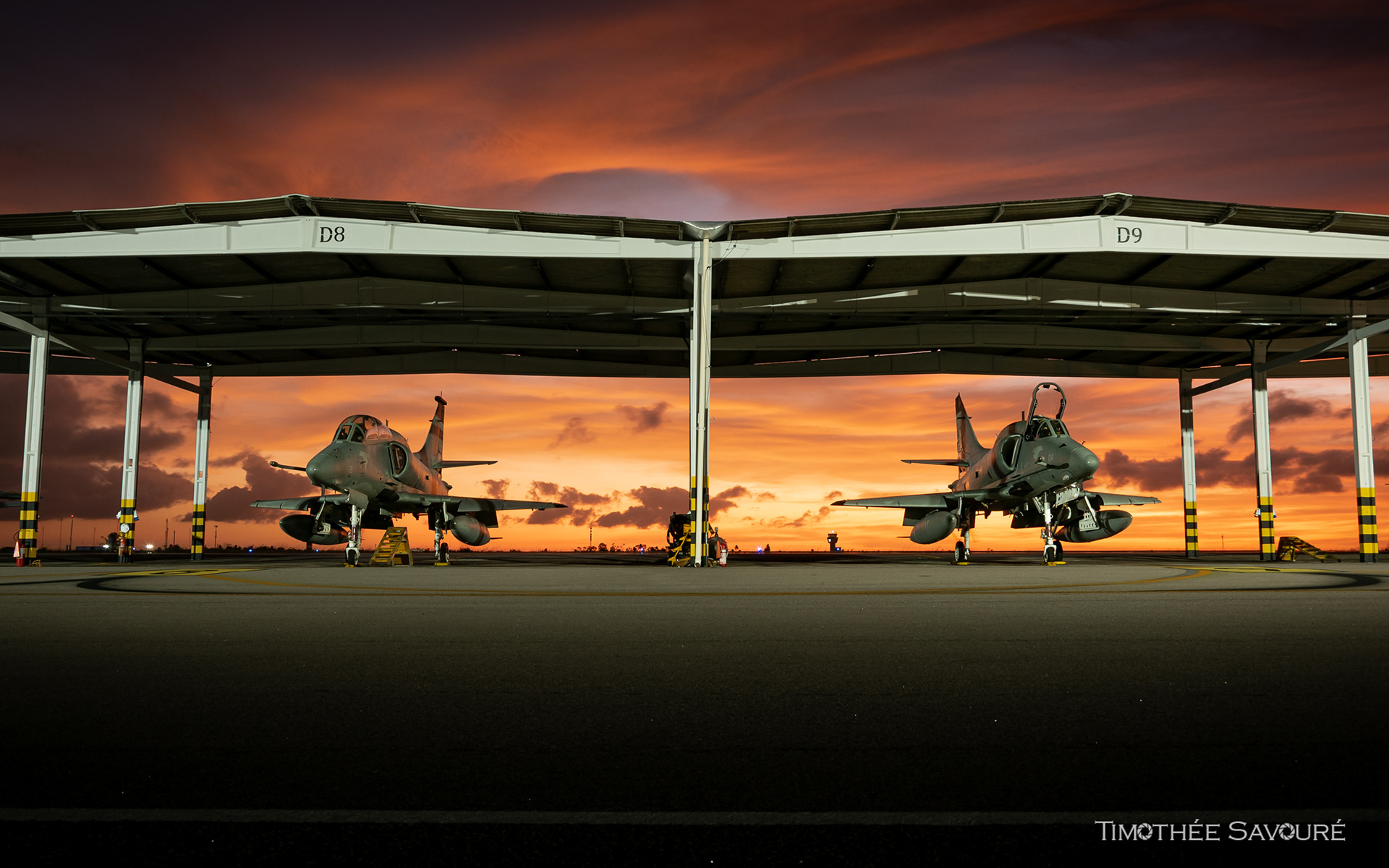 Marinha do Brasil (Brazilian Navy) Douglas A-4KU & TA-4KU Skyhawks