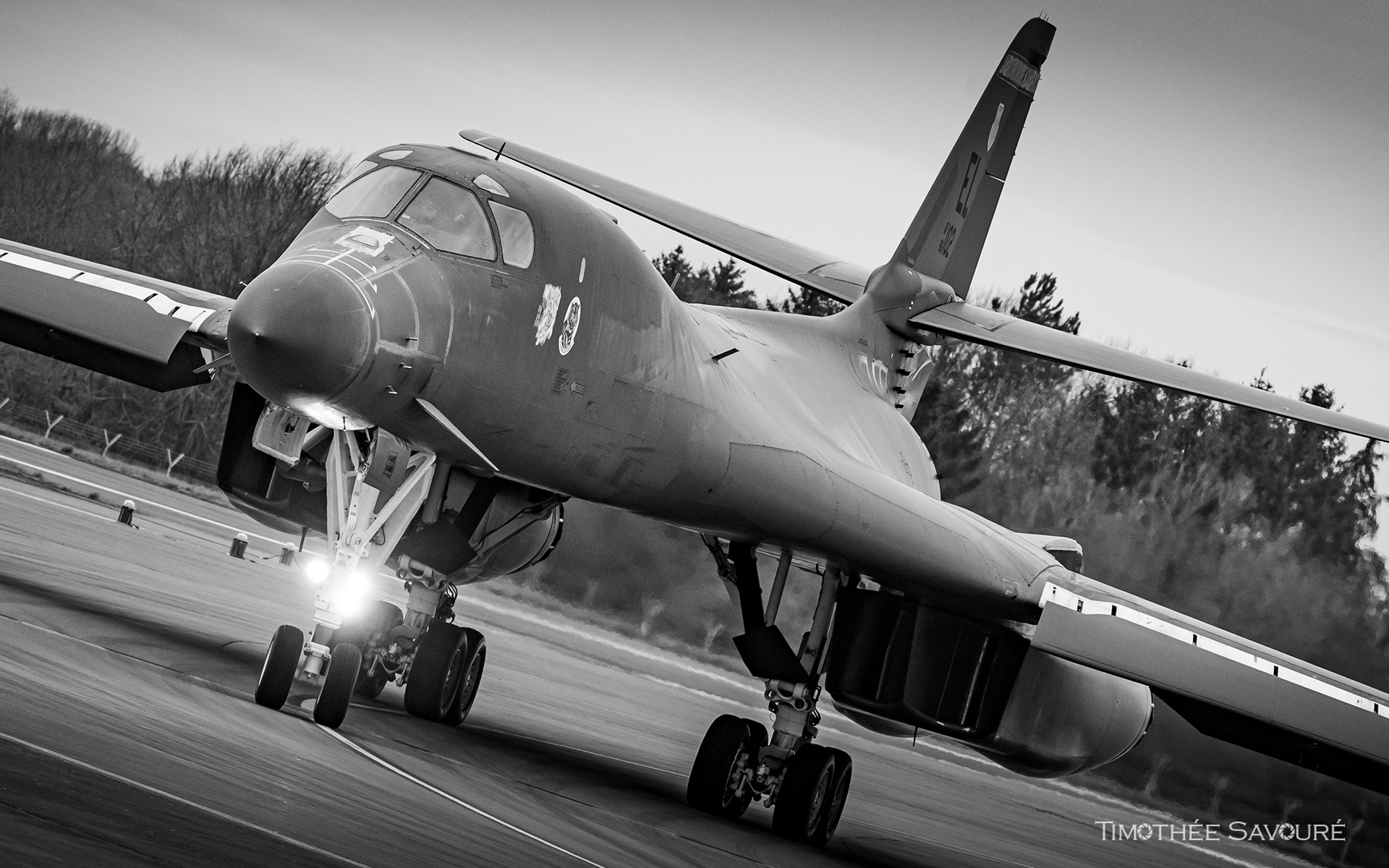 B-1B returning from a mission