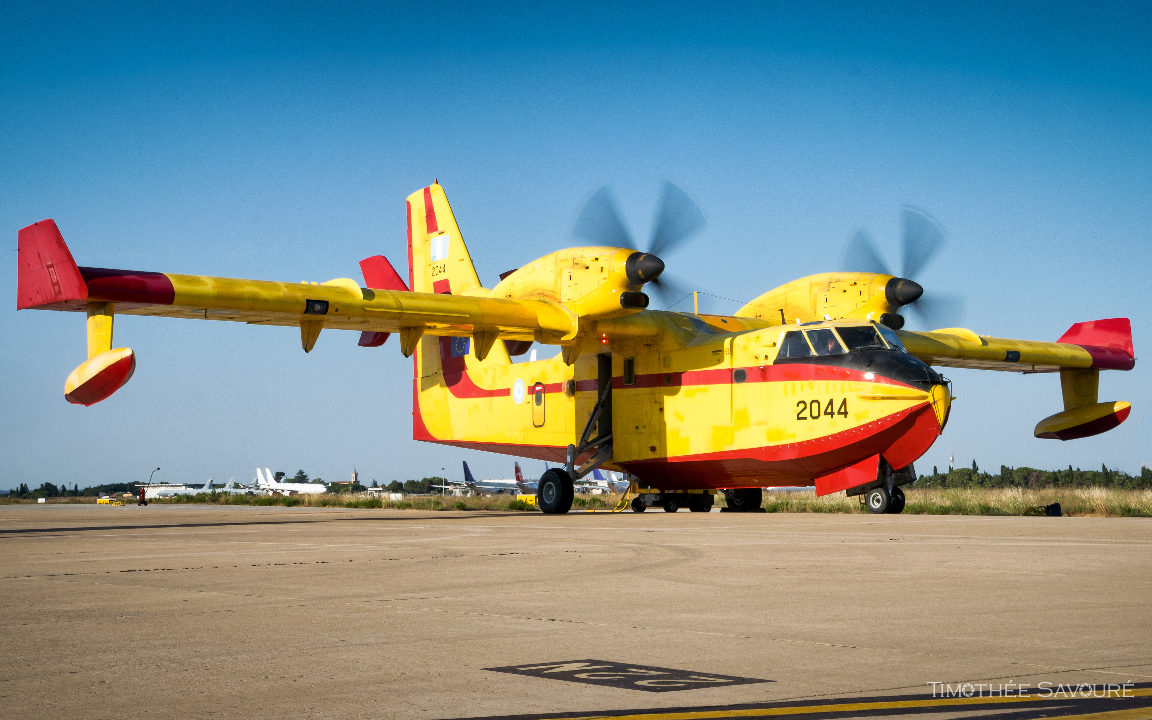 Hellenic Air Force Canadair CL-415 | 5044