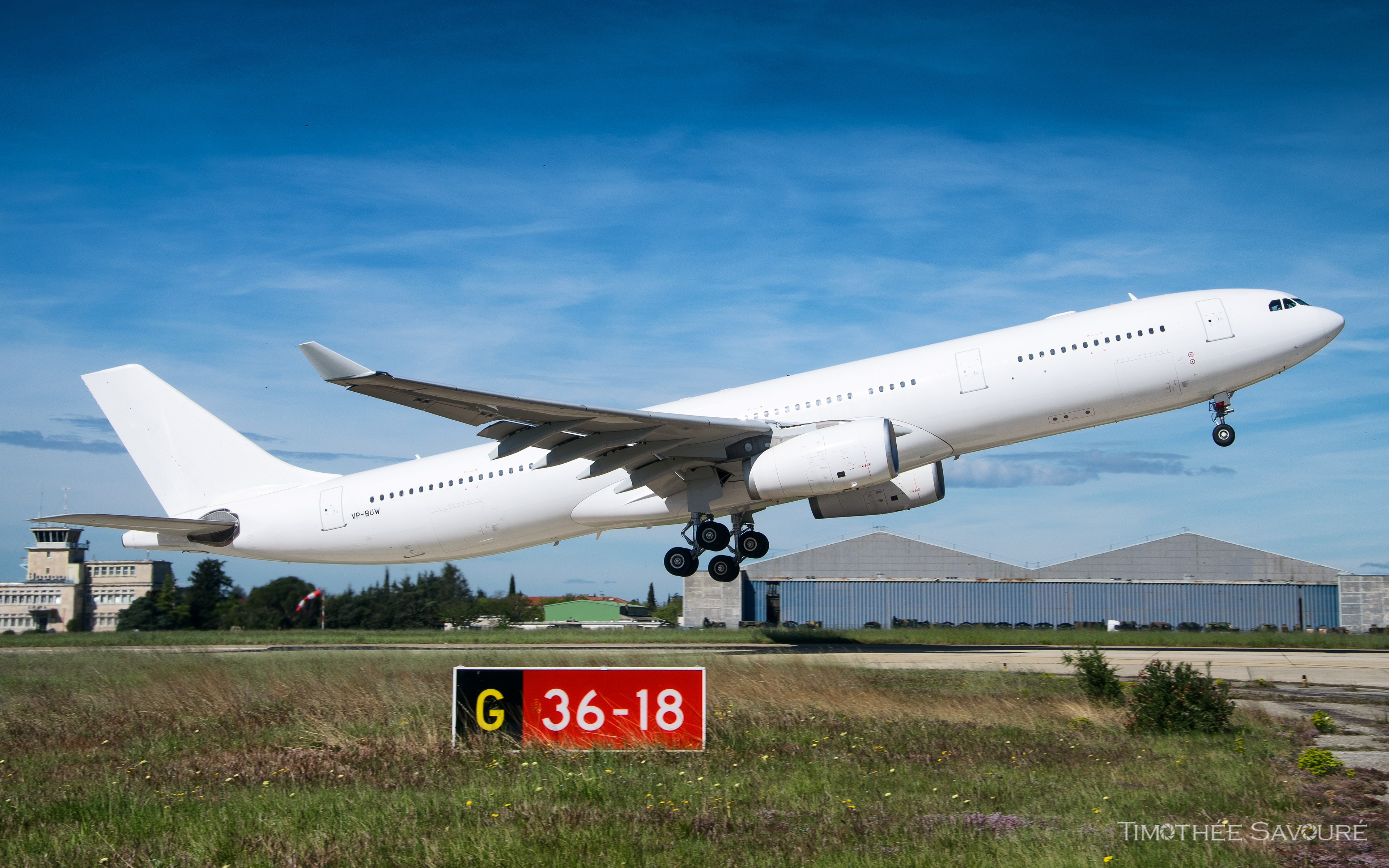 Philippine Airlines (BBAM) Airbus A330-300 | VP-BUW