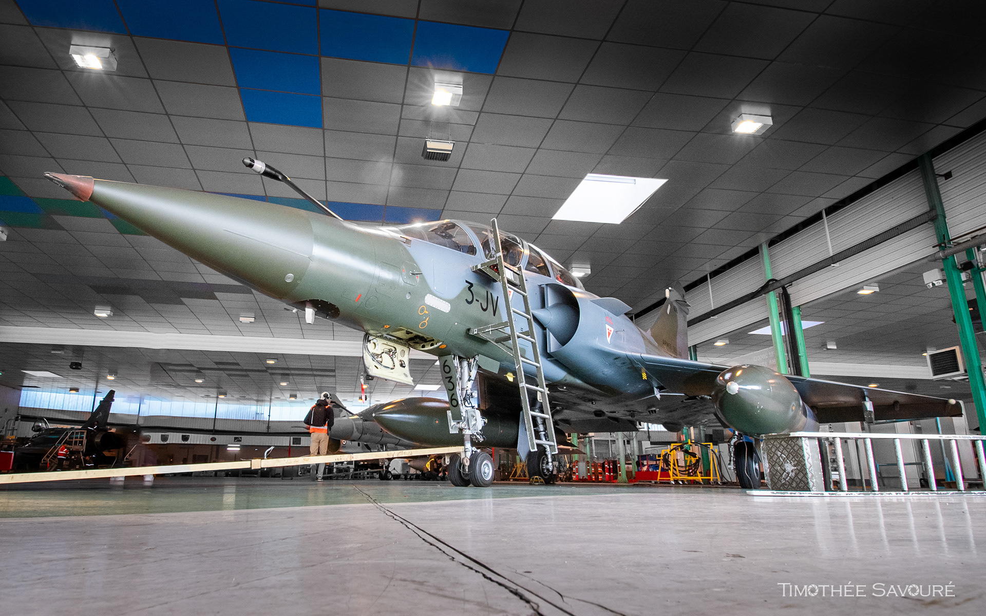 Mirage 2000D n°636 in maintenance