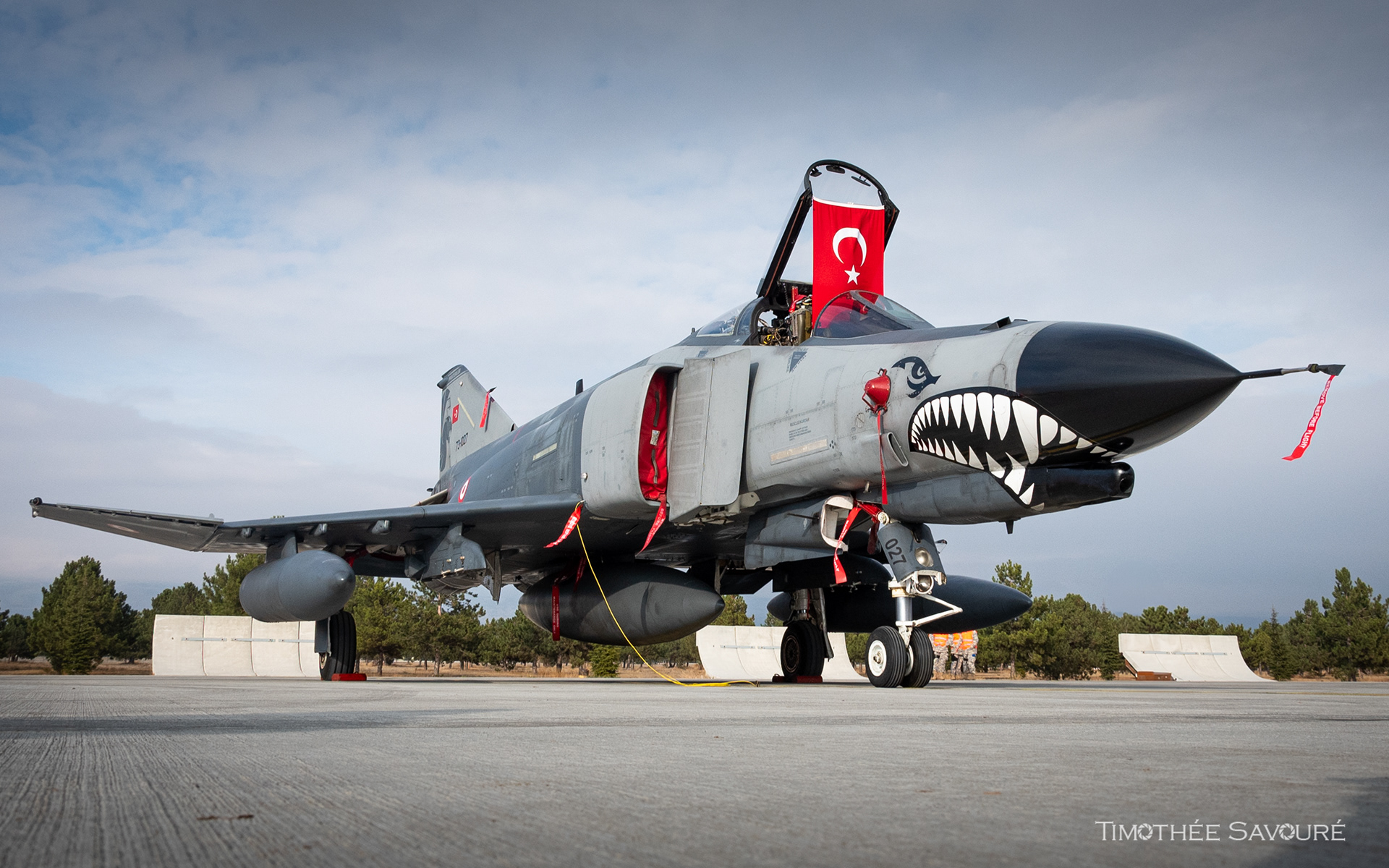 Static display with this F-4 Phantom with a Turkish flag - 73-1027