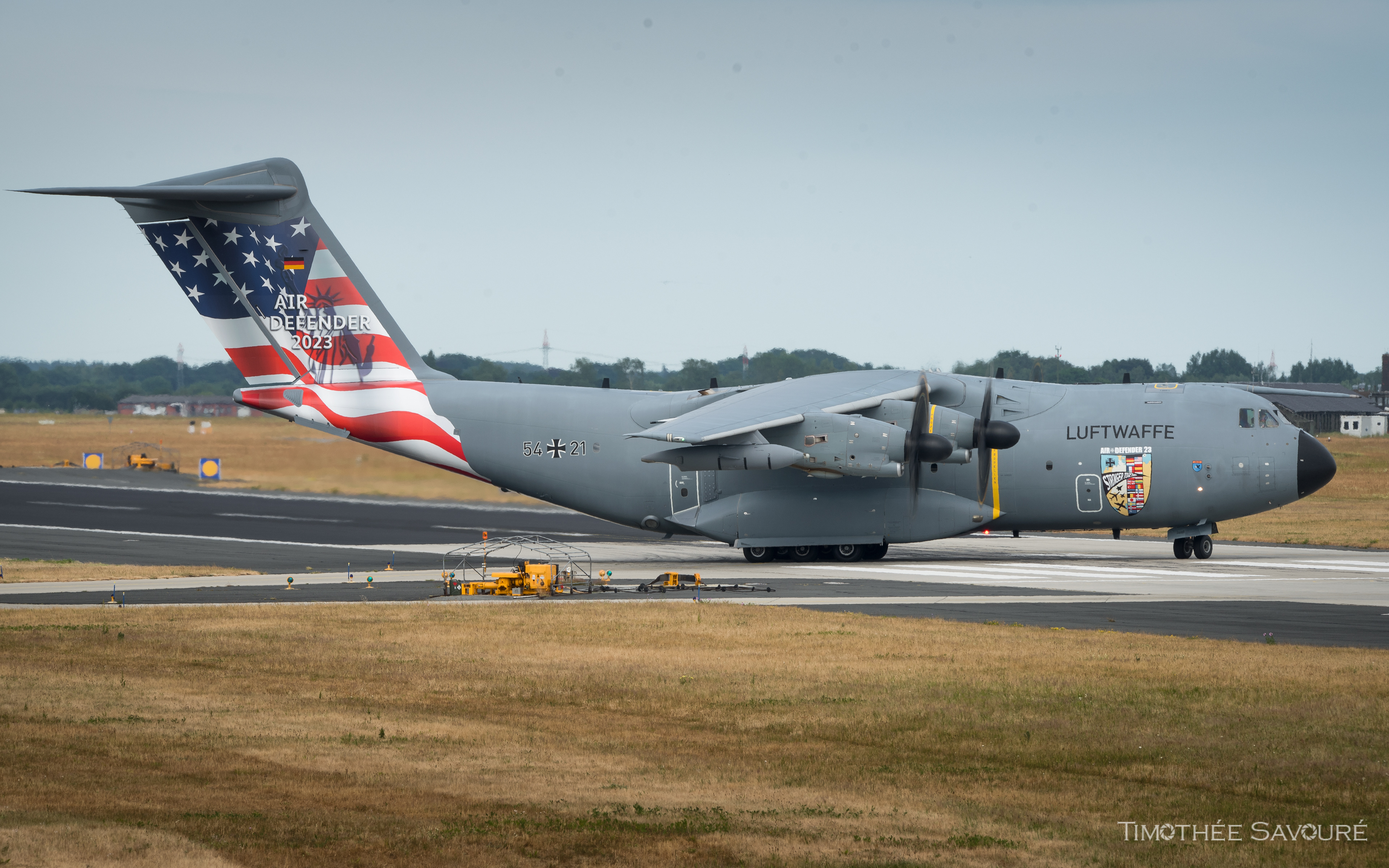 Luftwaffe A400M with special 'Air Defender 2023' livery | 54+21