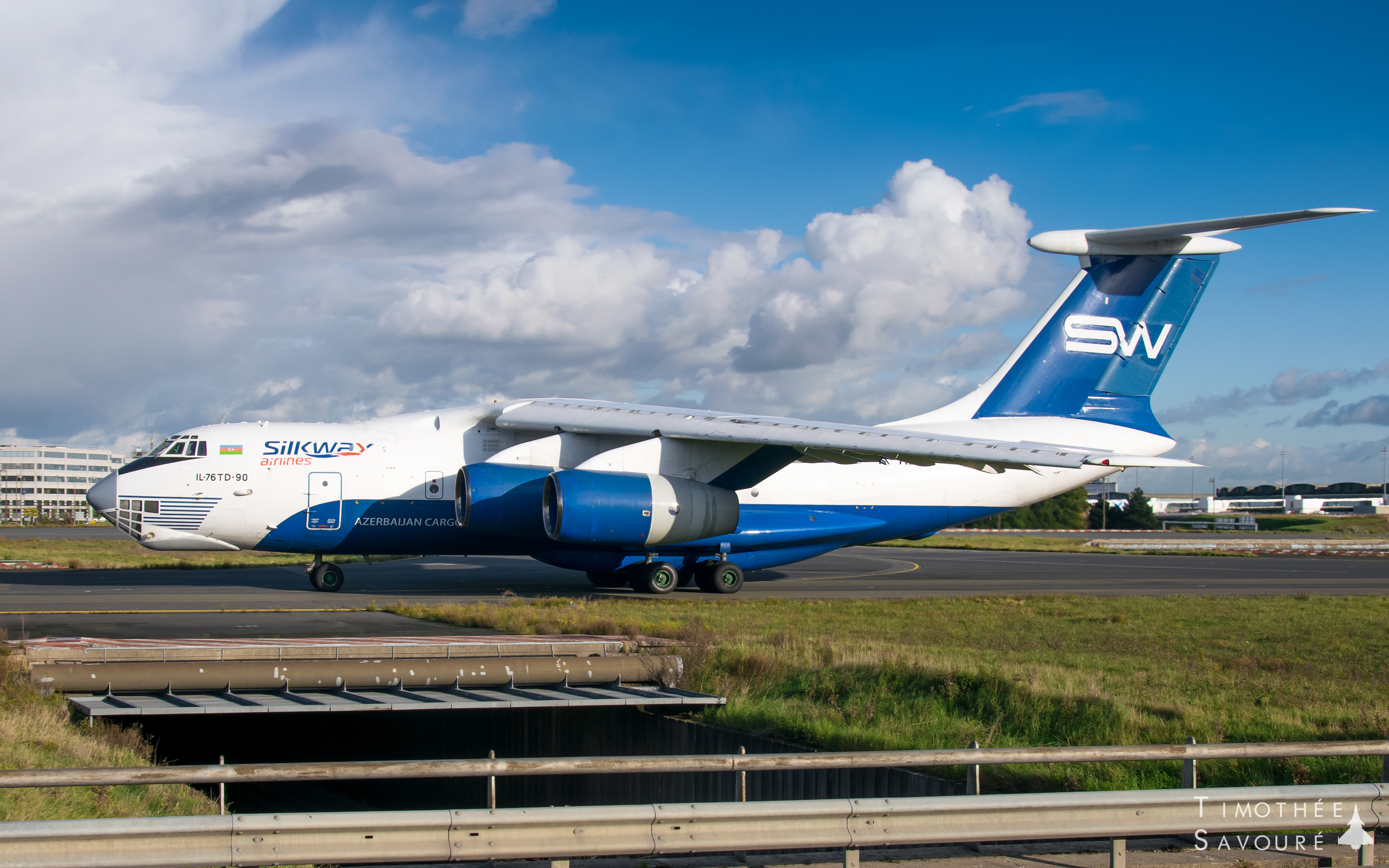 Silkway Airlines Ilyushin Il-76TD-90 | 4K-AZ101